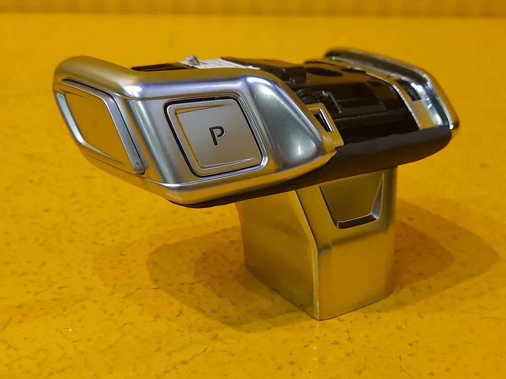 Audi Q7 4L ручка переключения передач 4K1713140E