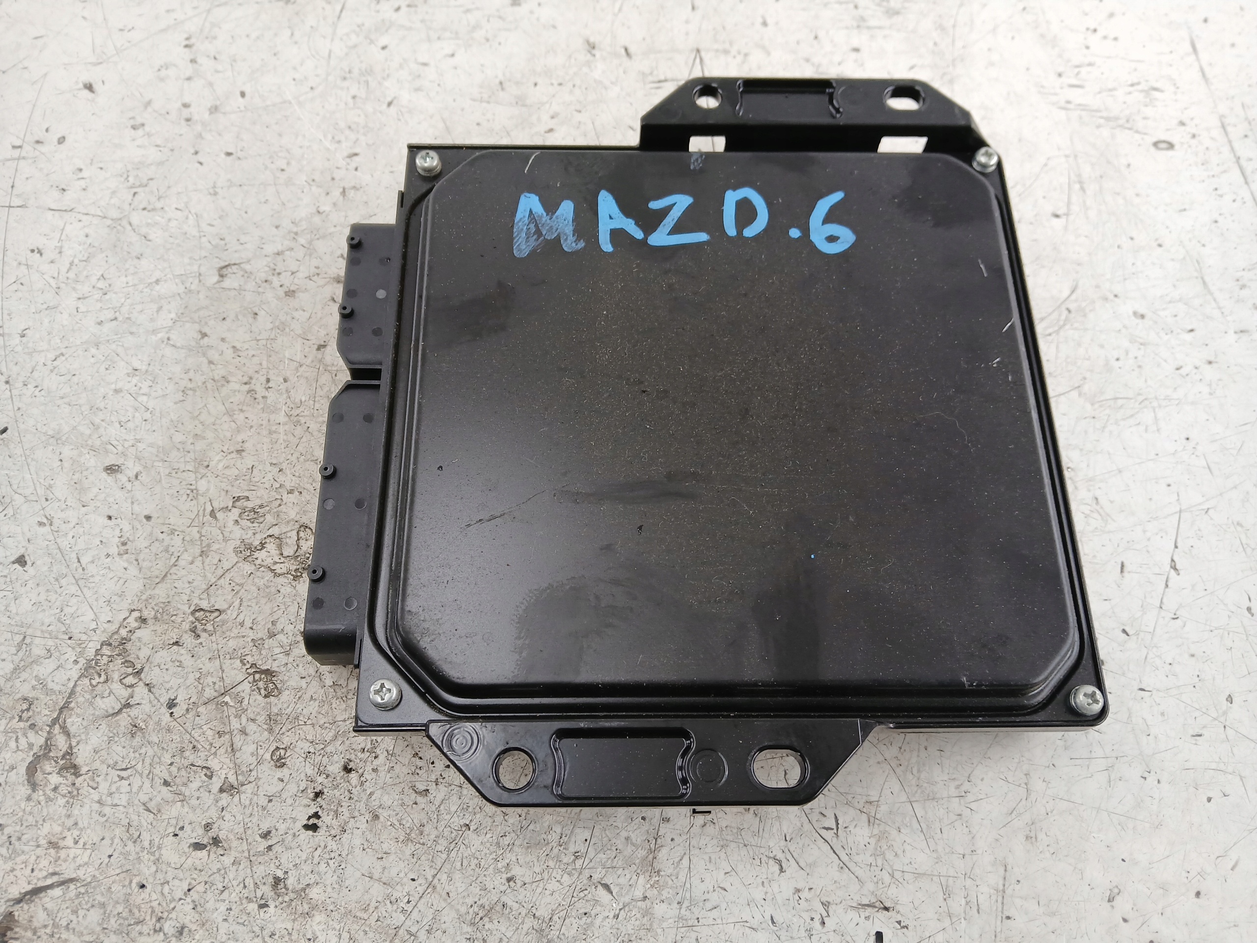 MAZDA 6 GG 2.0 D control unit of the engine 275800-6591