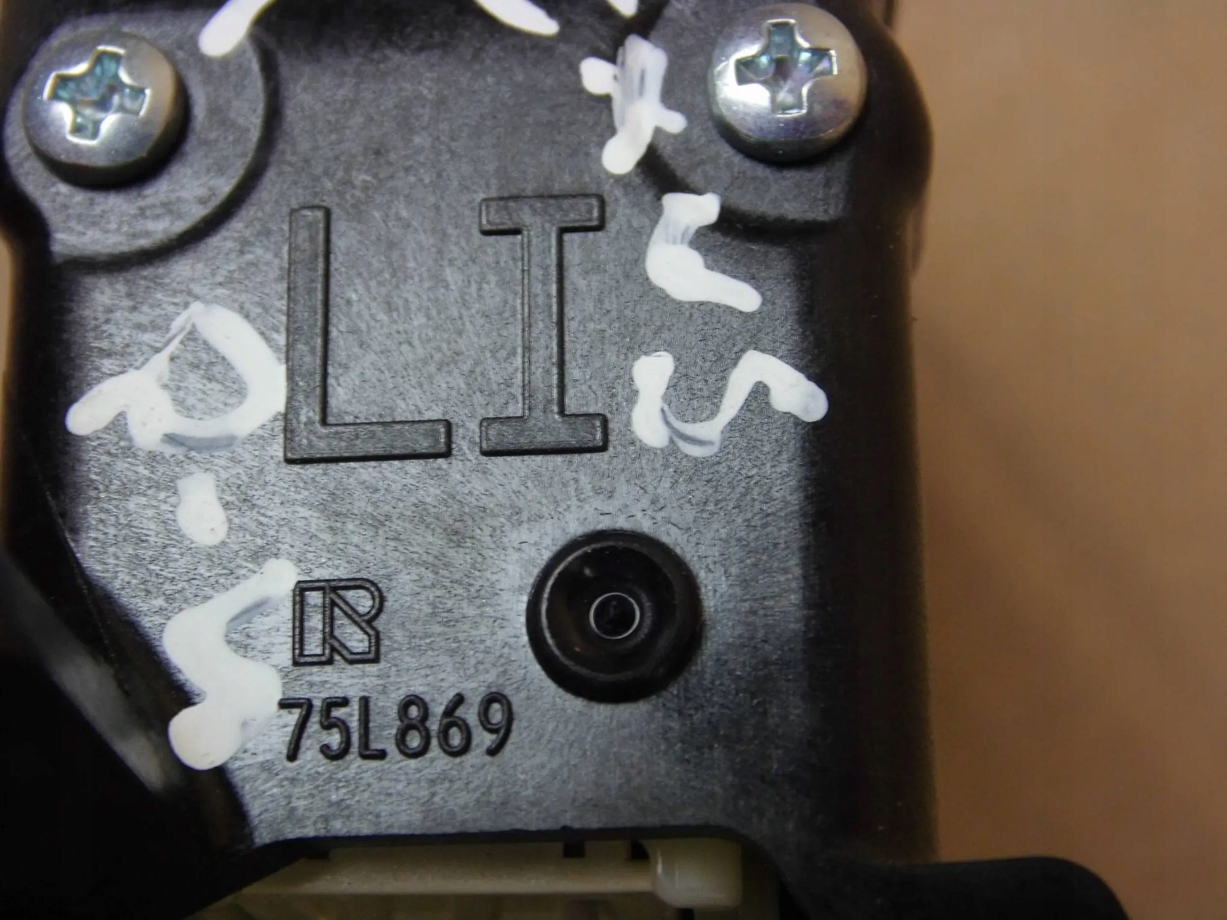 Lexus UX200 250H switch trybu running SPORT ECO NORMAL 75L869