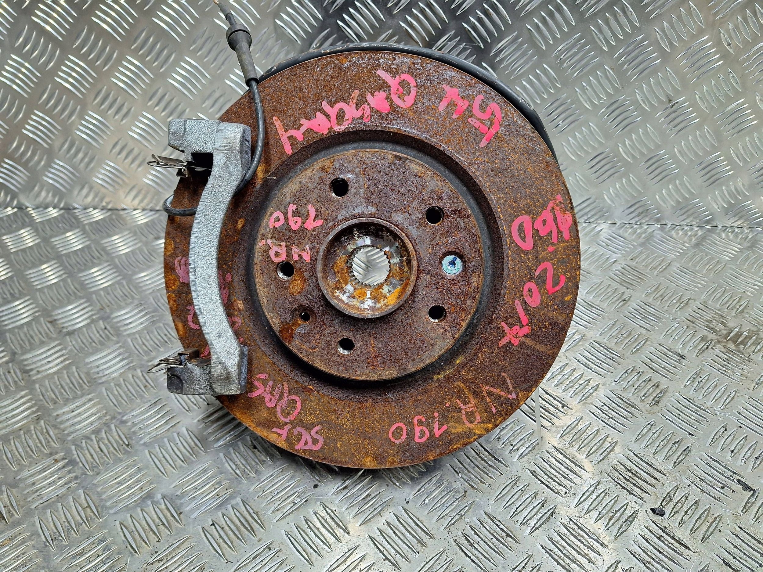 swing left front NISSAN QASHQAI J11 13-20 1.6 DCi