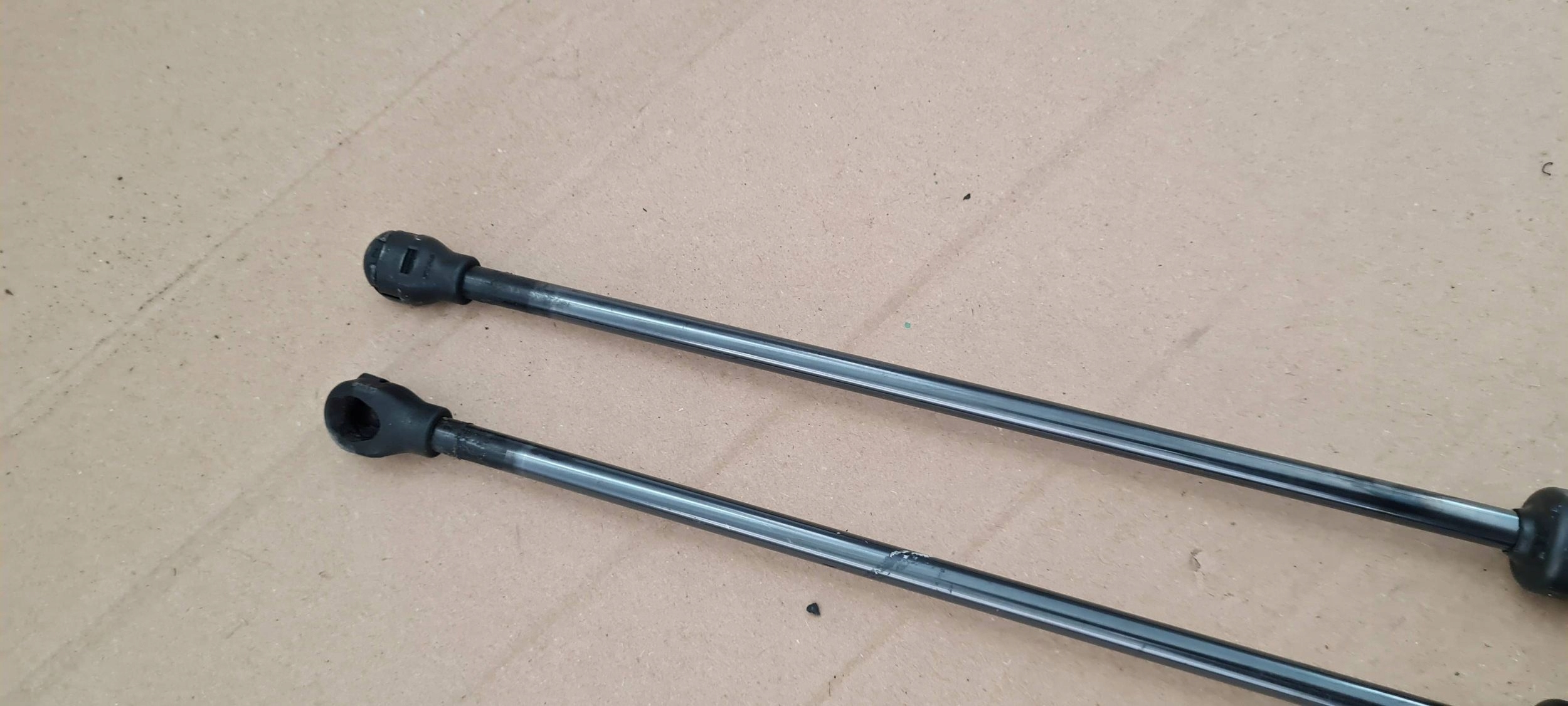 A6 C8 4K damper bonnet boot rear part KOMBI KOMPLET 4K9827552B