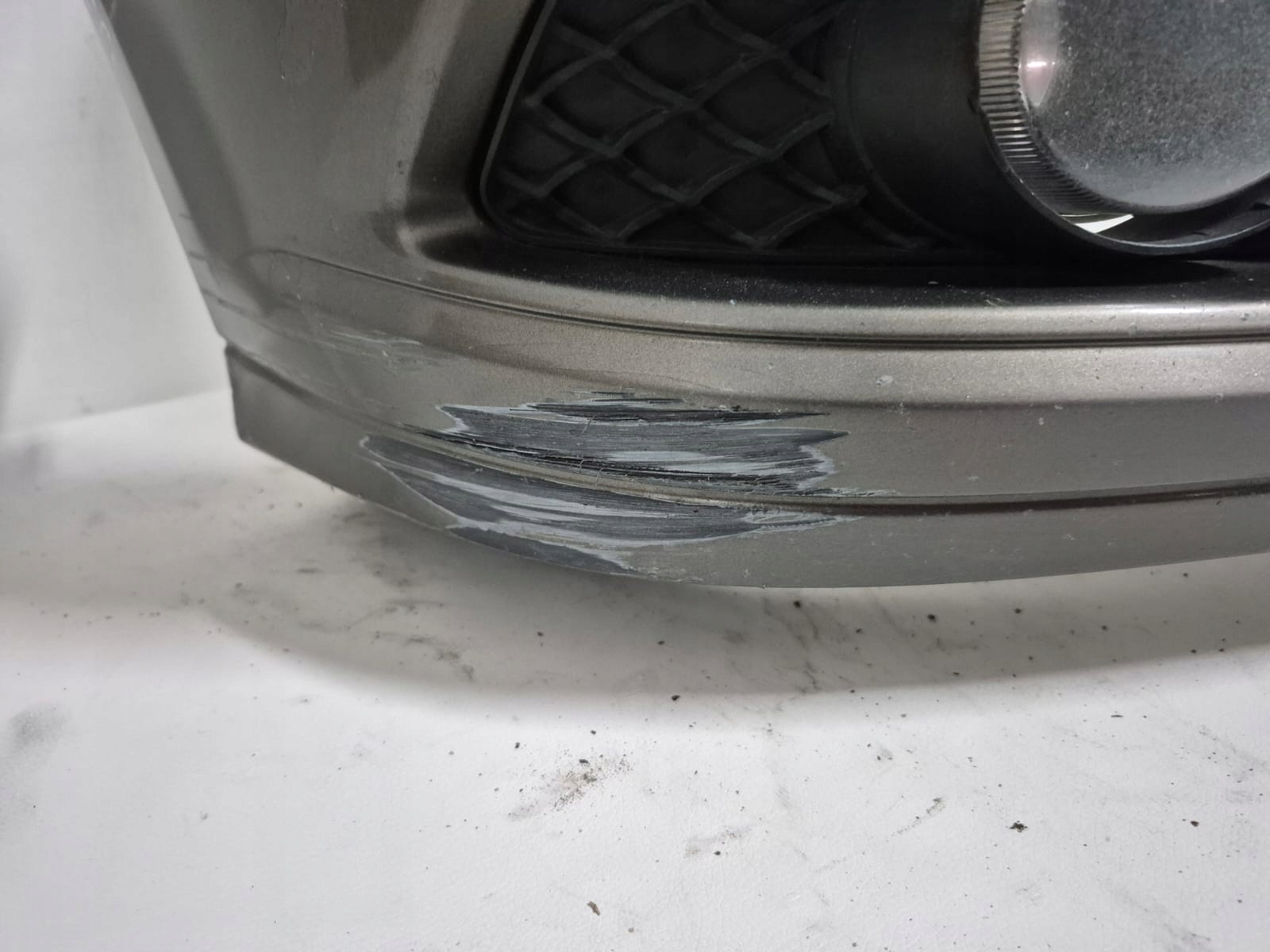 MERCEDES E KLASA W212 09- bumper front front without DZIUR LAK.963