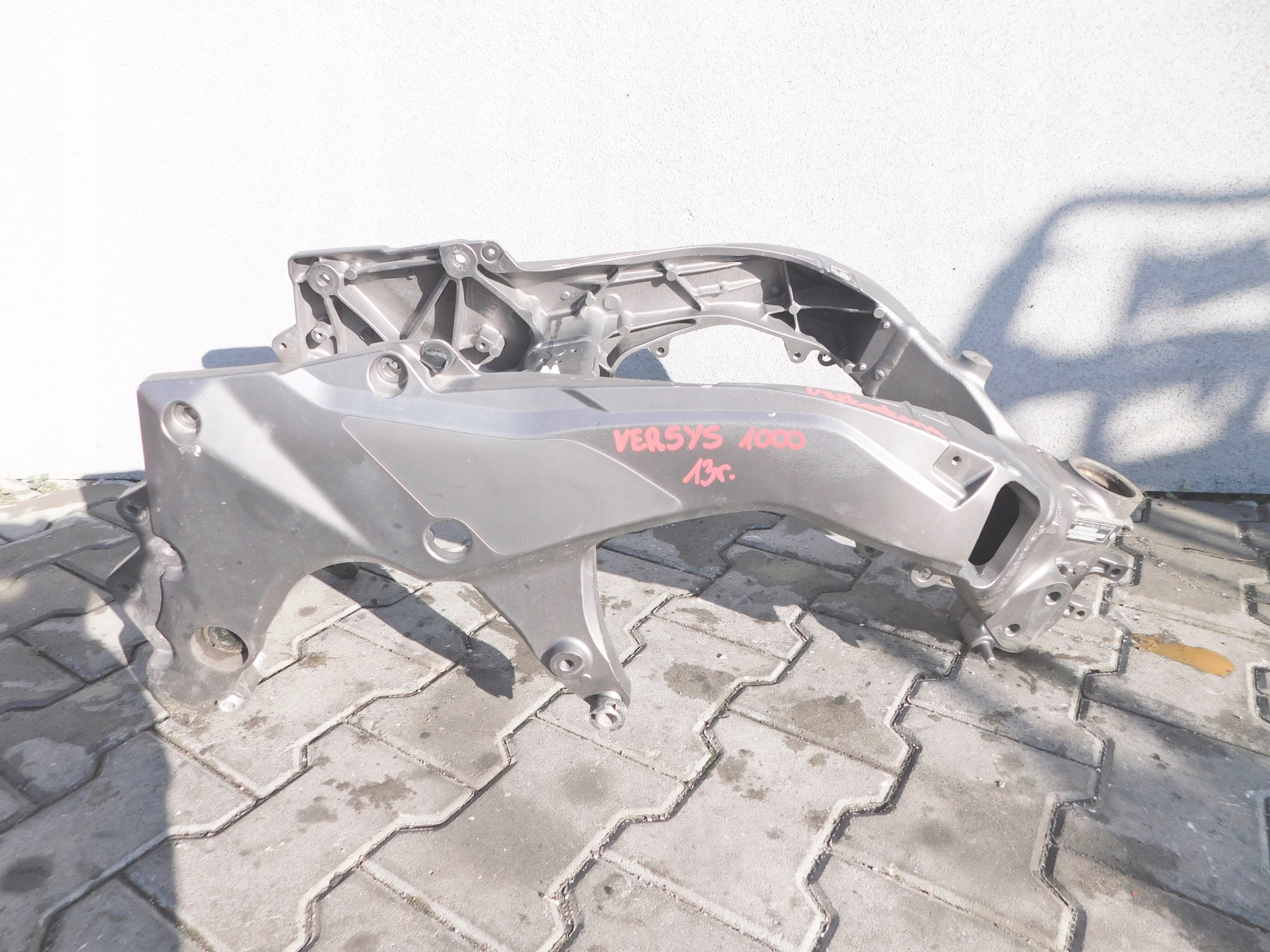 KAWASAKI VERSYS 1000 рамка документы 2013