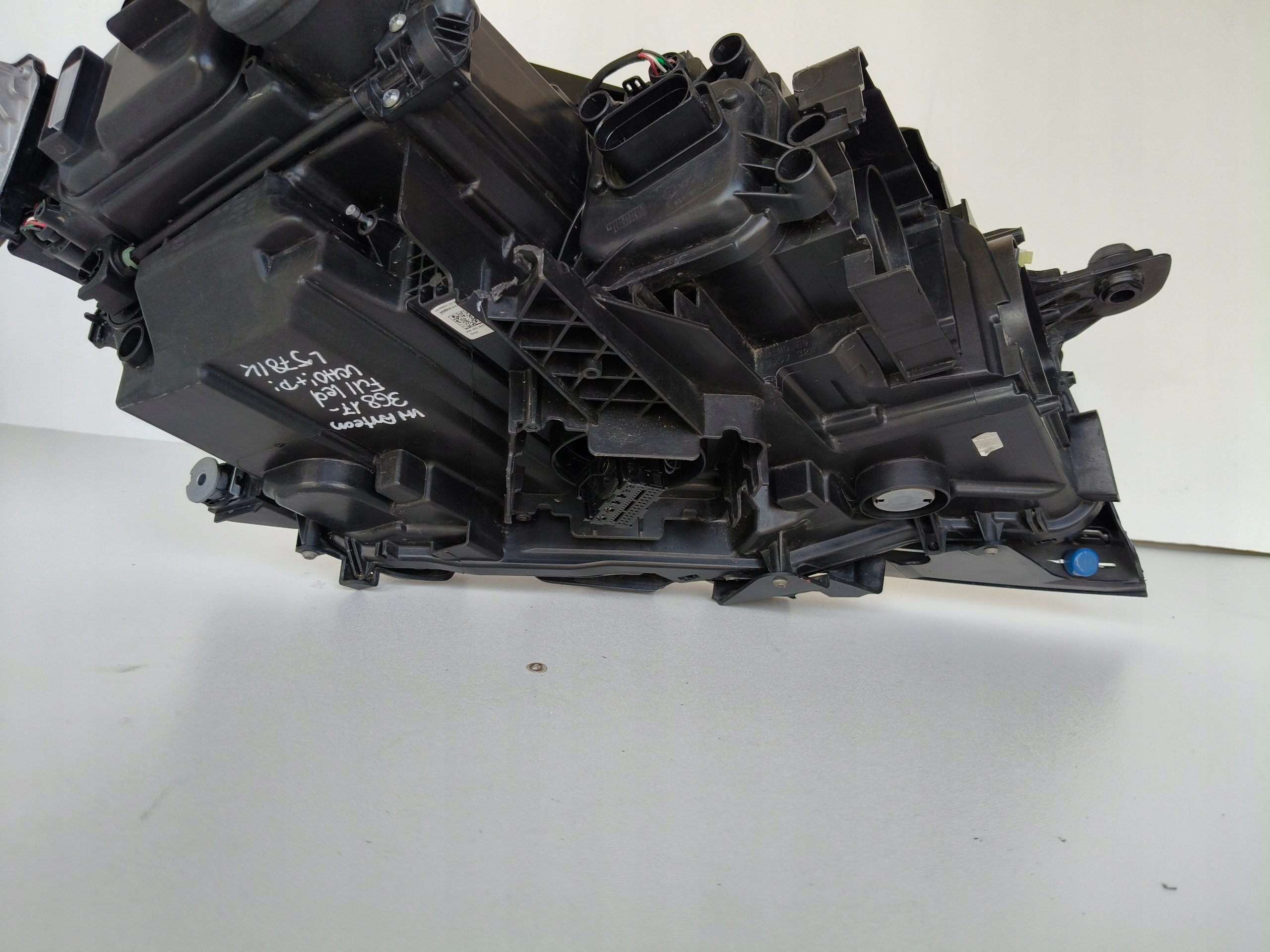 light left REFLEKTOR VW ARTEON 3G8 17- FULL LED