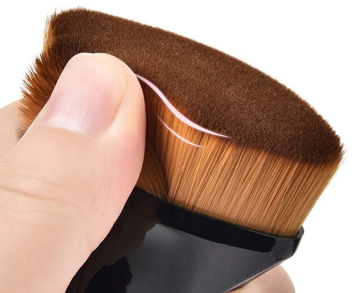 PĘDZEL GĘSTY MIĘKKI DO PODKŁADU FLUID JEDNOLITY Rodzaj włosia syntetyczne
