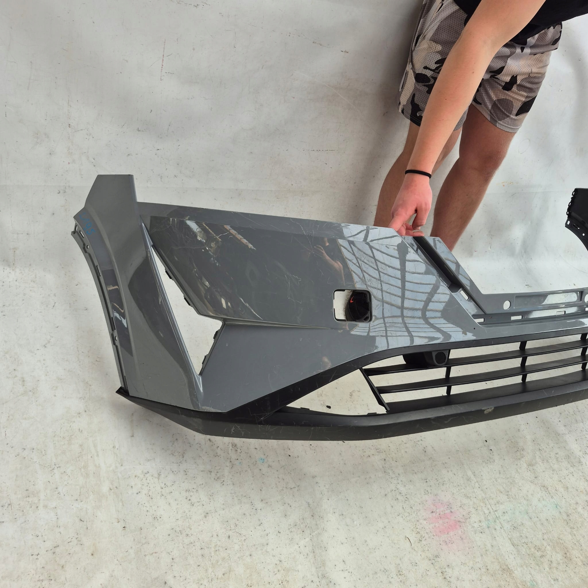 NISSAN QASHQAI III 3 21-24 bumper front front PDC