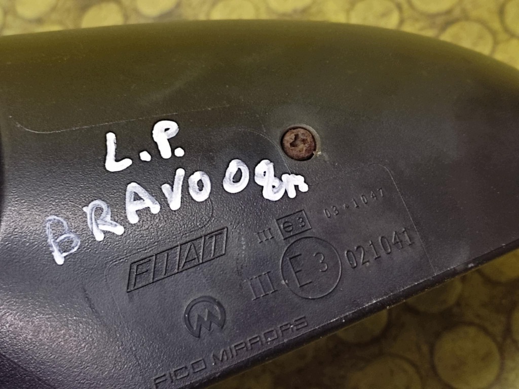 FIAT BRAVO II spiegel links 5 PIN