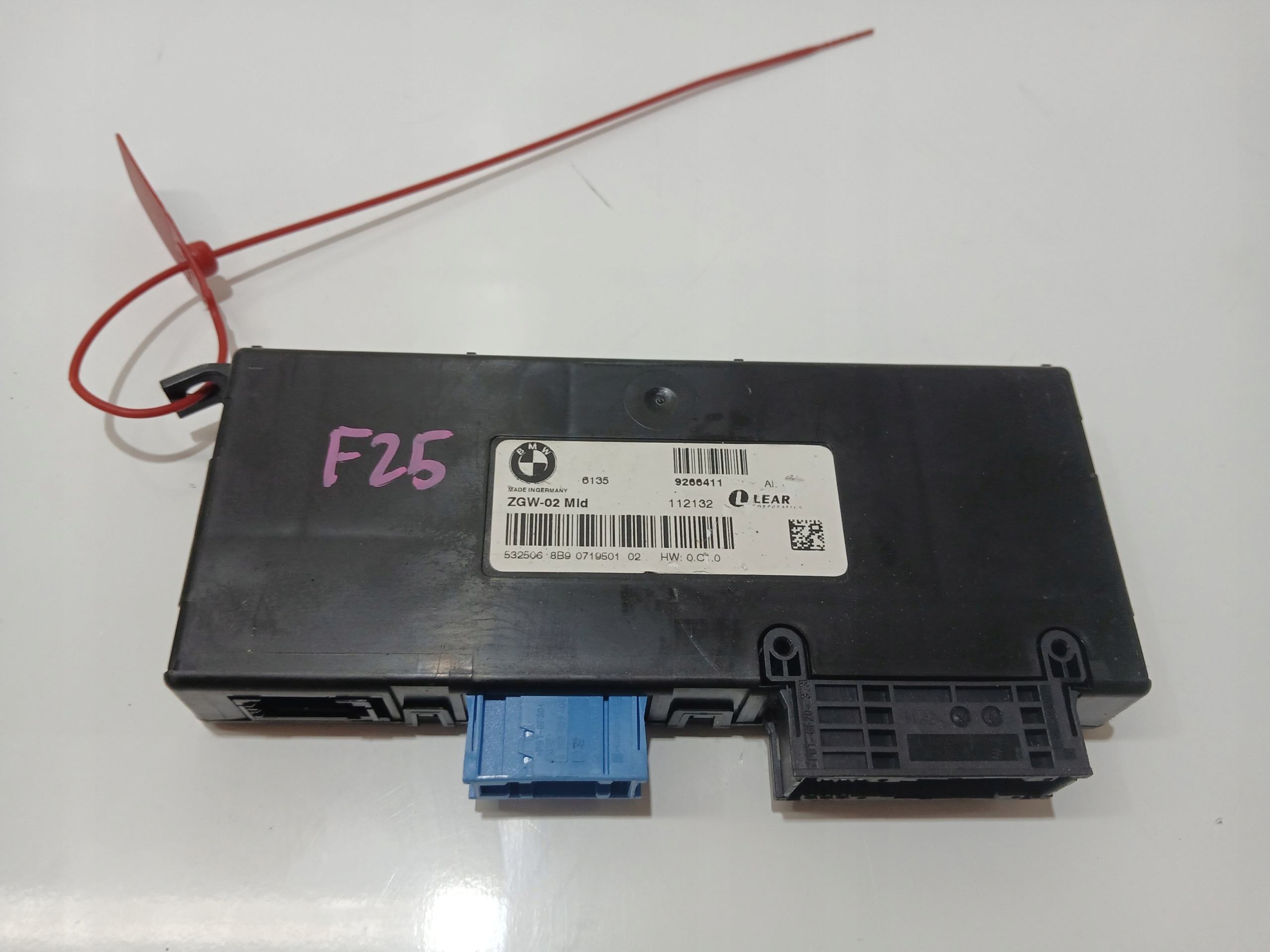 BMW X3 F25 module control unit ZGW OE 9266411