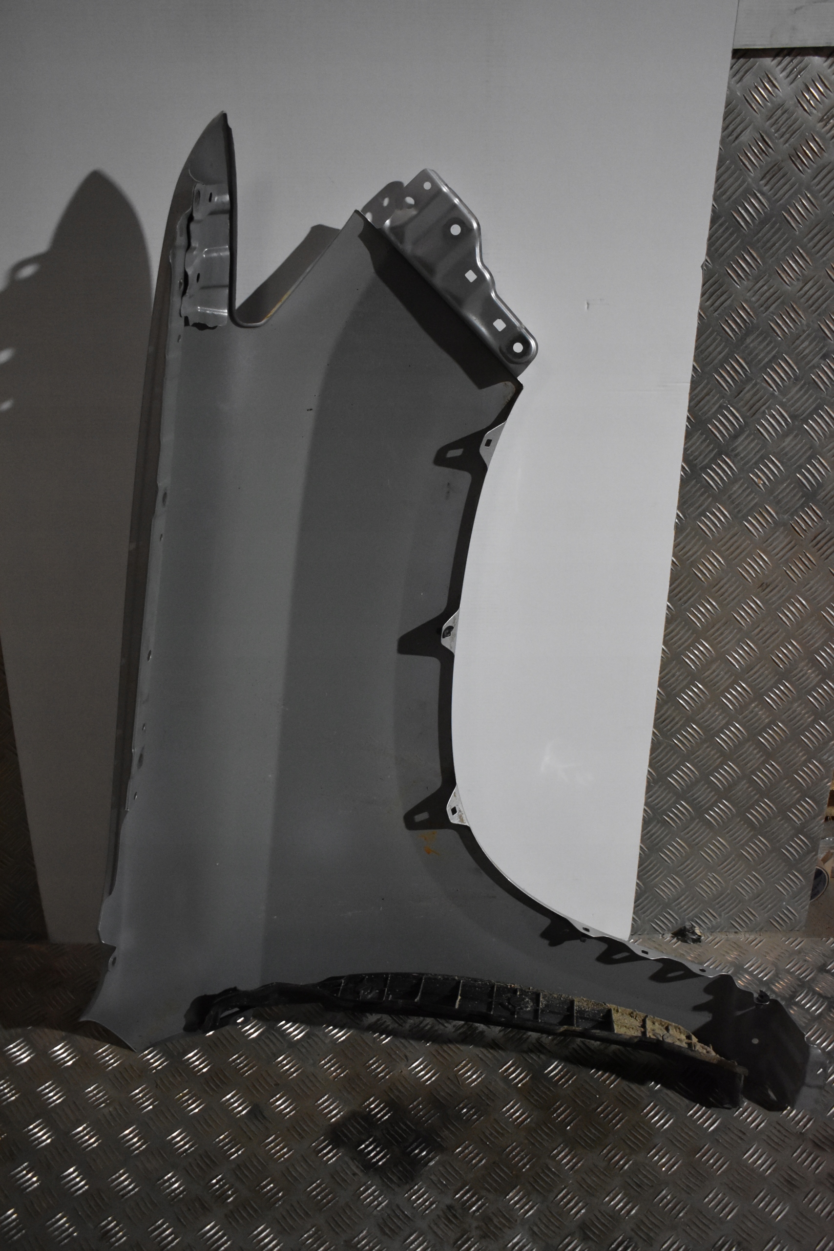 IDEALNY parafango sinistra TOYOTA LAND CRUISER 150 1
