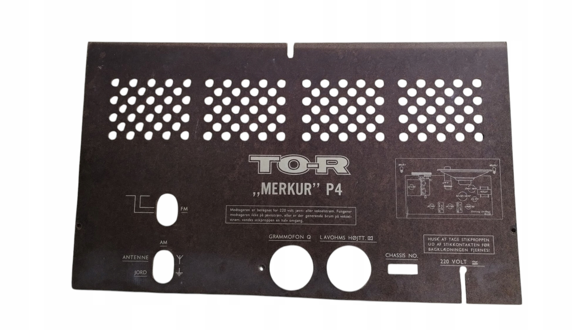 Задняя стенка для радиоприемника-R MERKUR P4