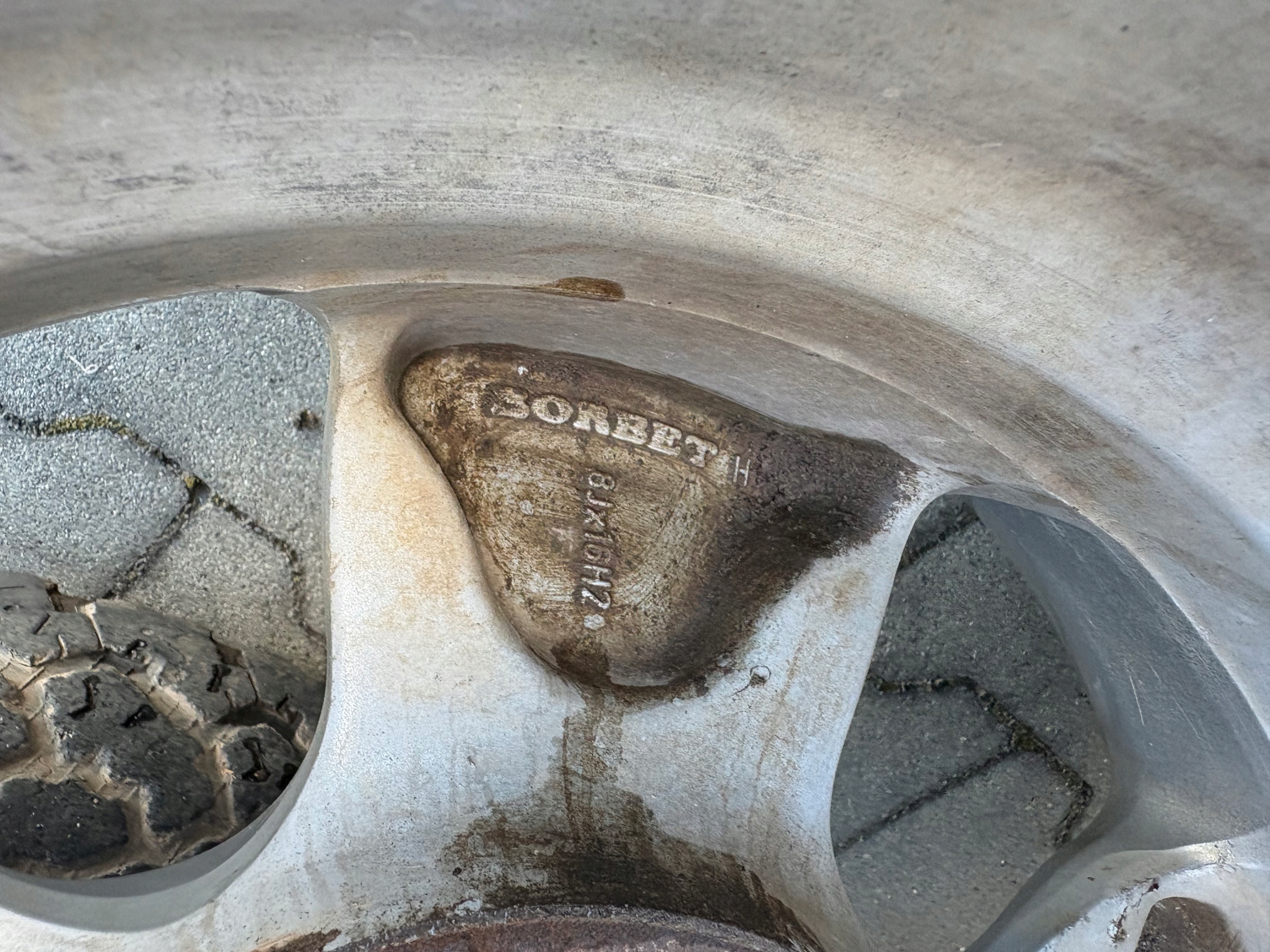 disc Isuzu D-max 6x139.7 16 cali BORBET 8J komplet !