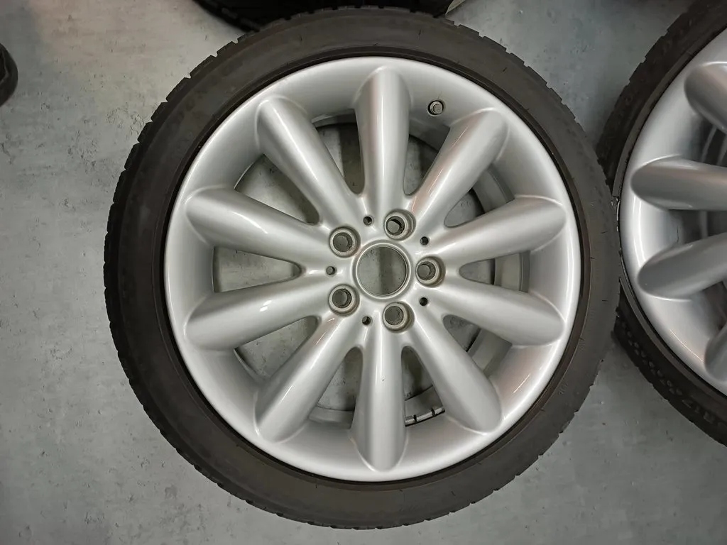 Mini One F56 F55 FELGI Z OPONAMI ZIMA 205/45R17 Średnica felgi 17