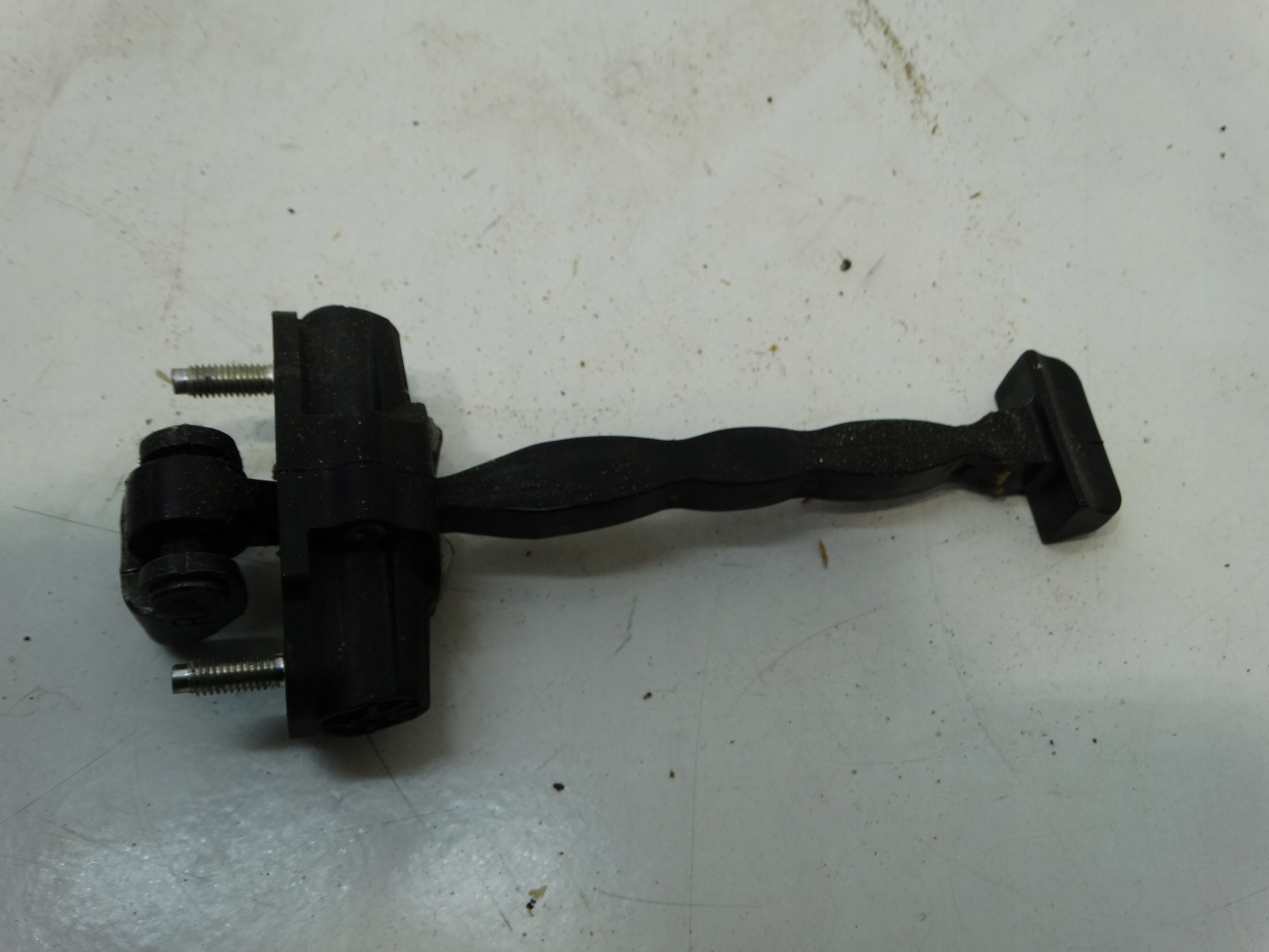 handle exterior left front FORD FOCUS MK3 10-18R.