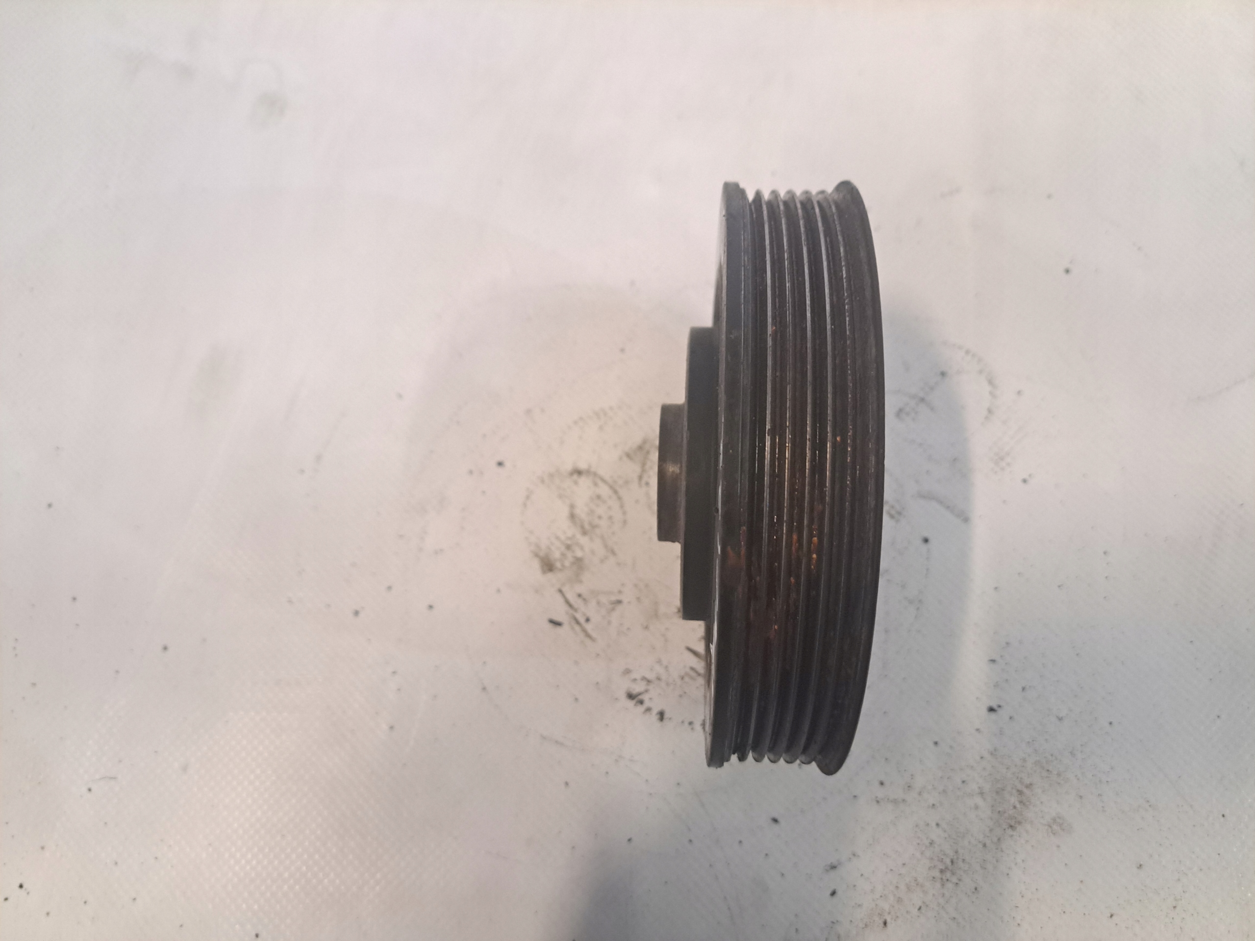 crank pulley RENAULT LAGUNA II 2.0 B
