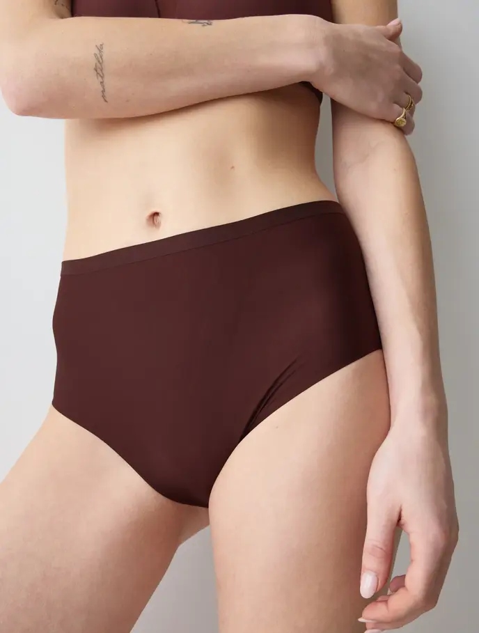Triumph – Shape Smart Maxi – hnědý – XL