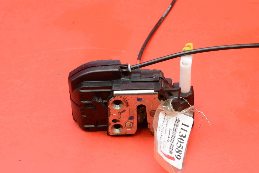 zámek dveře levý předek přední EU NISSAN NOTE 1 a E11 05-09