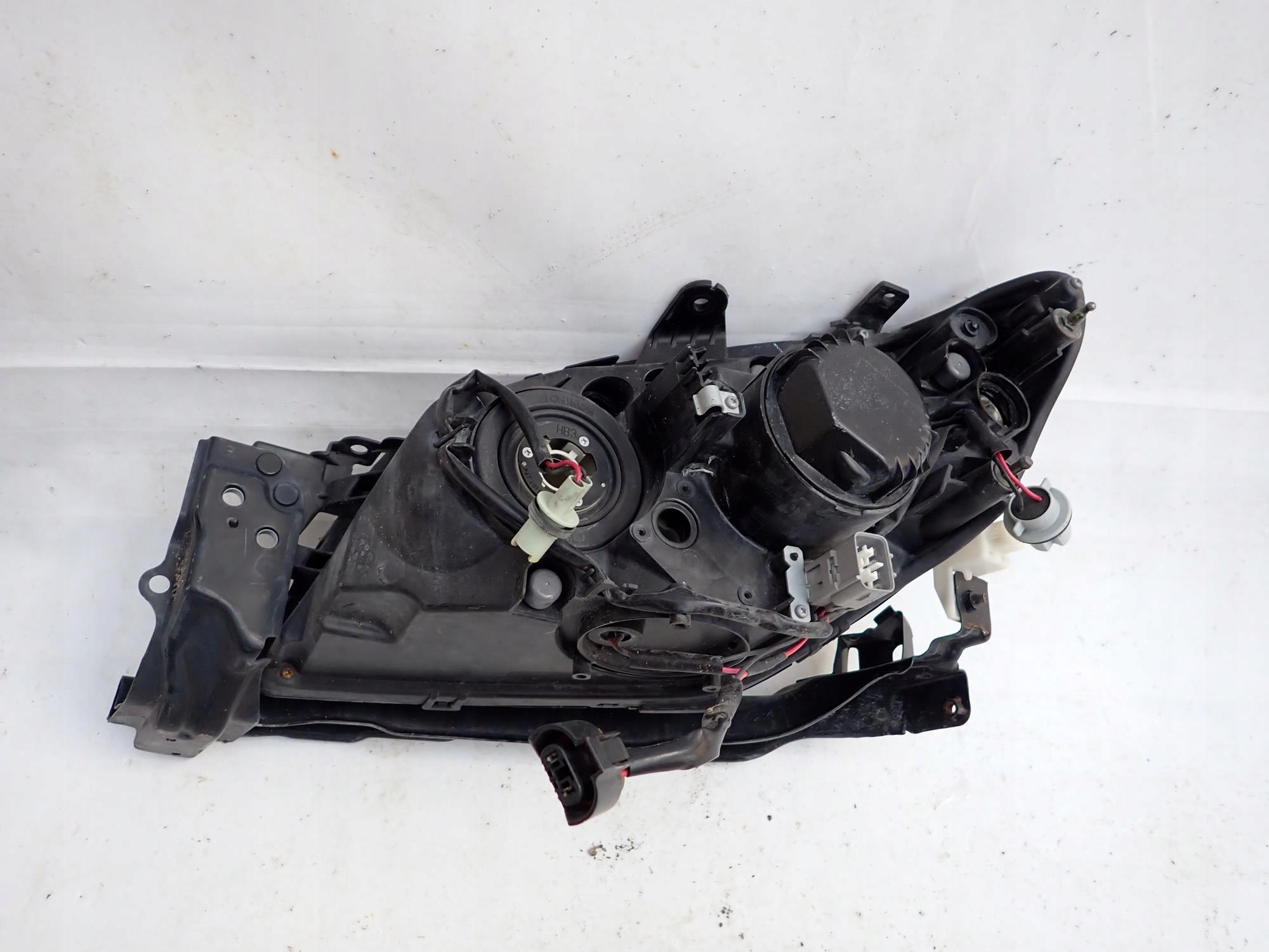 SUBARU IMPREZA II 2 LIFT 06-07 light front front right XENON