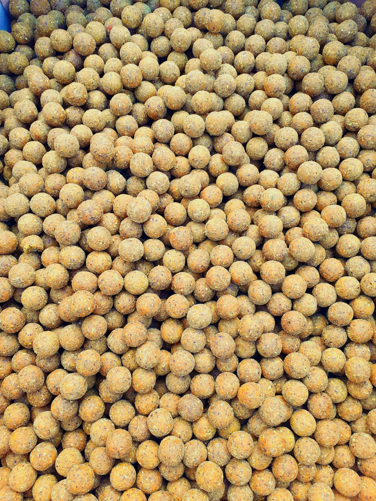 Proteinové kuličky 15 mm Ananas na ryby 5 kg