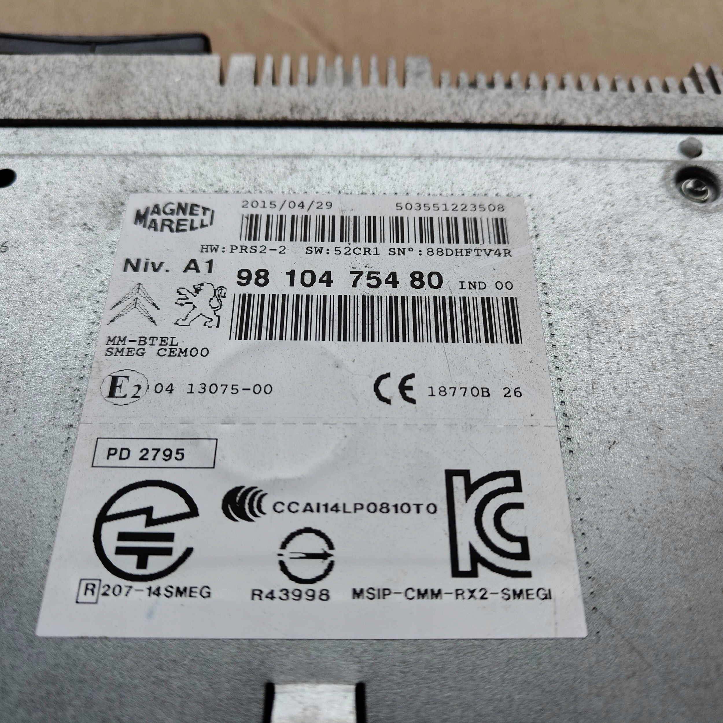 Stacja multimedialna Peugeot 308 9810475480