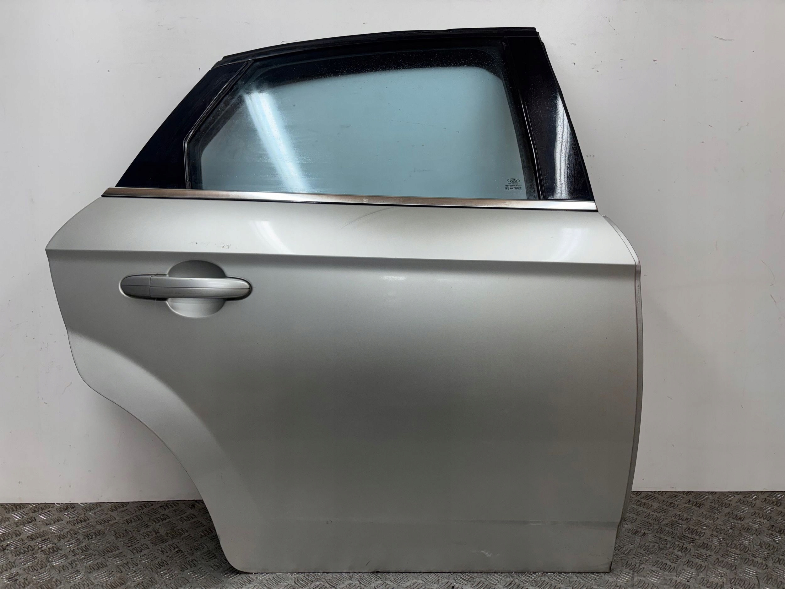 door rear part rear. right FORD MONDEO MK4 HB