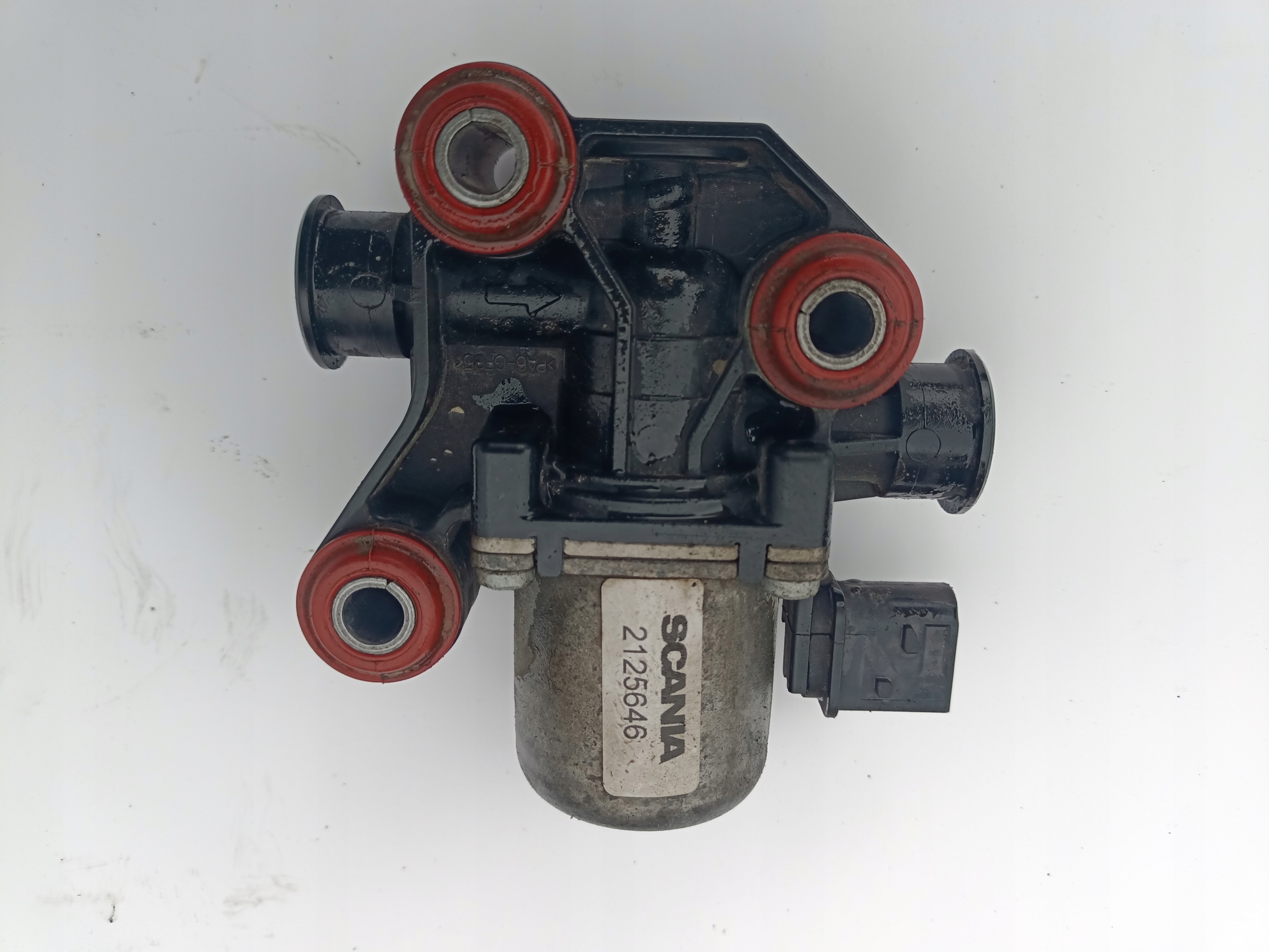 2125646 - SCANIA NGS ВОДЯНИЙ КЛАПАН AD BLUE СОЛЕНОЇД