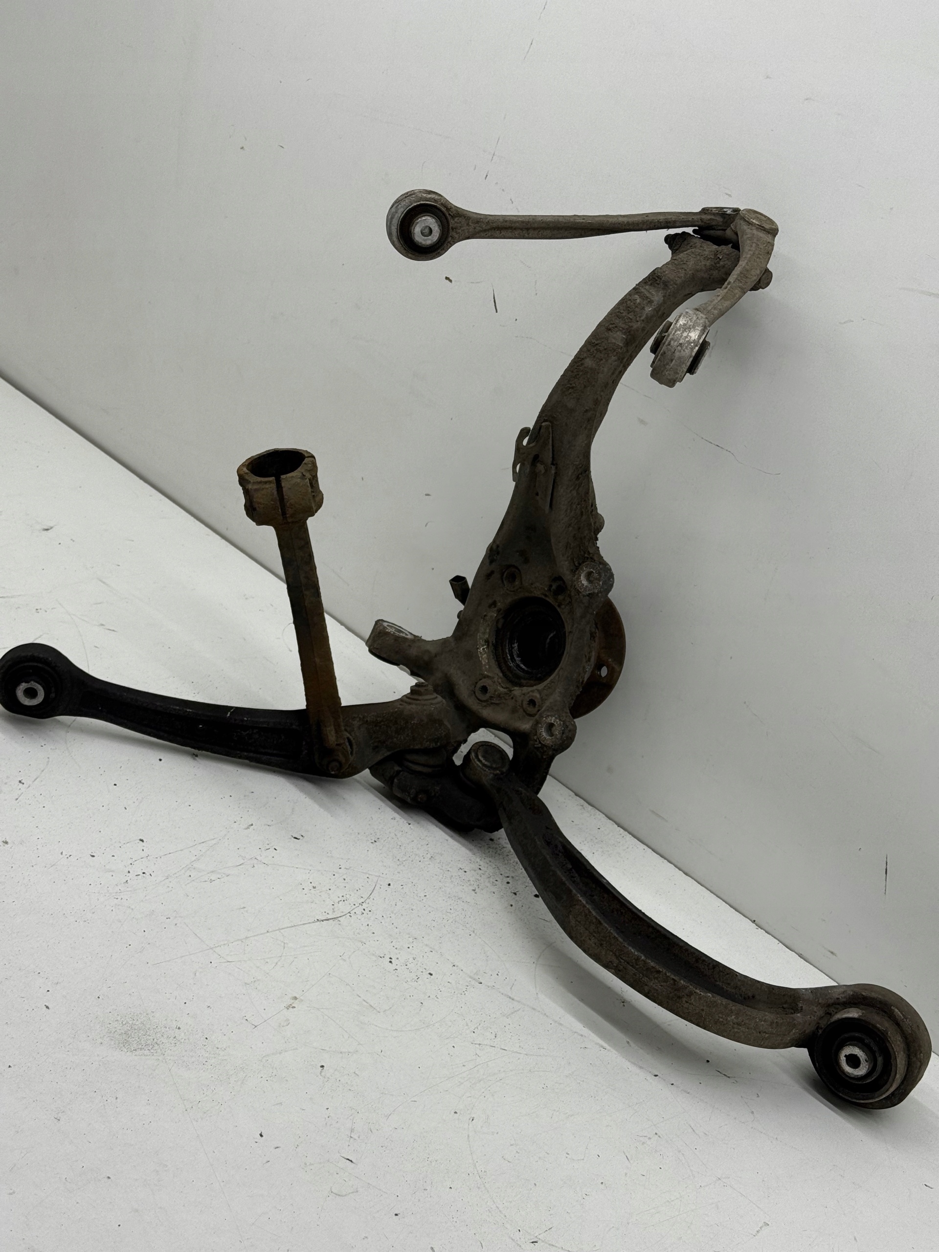 AUDI A6 A7 C7 Moyeu support broche Droite Avant Petit bras Bras Complète