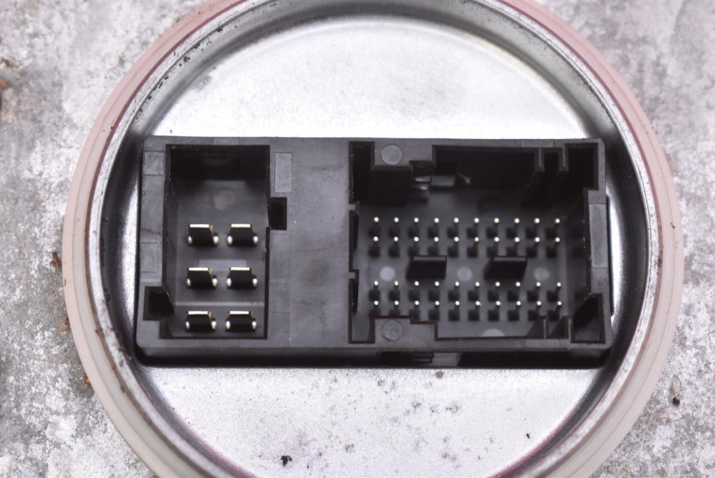 control unit module LED left 39102898 OPEL INSIGNIA B 17-20