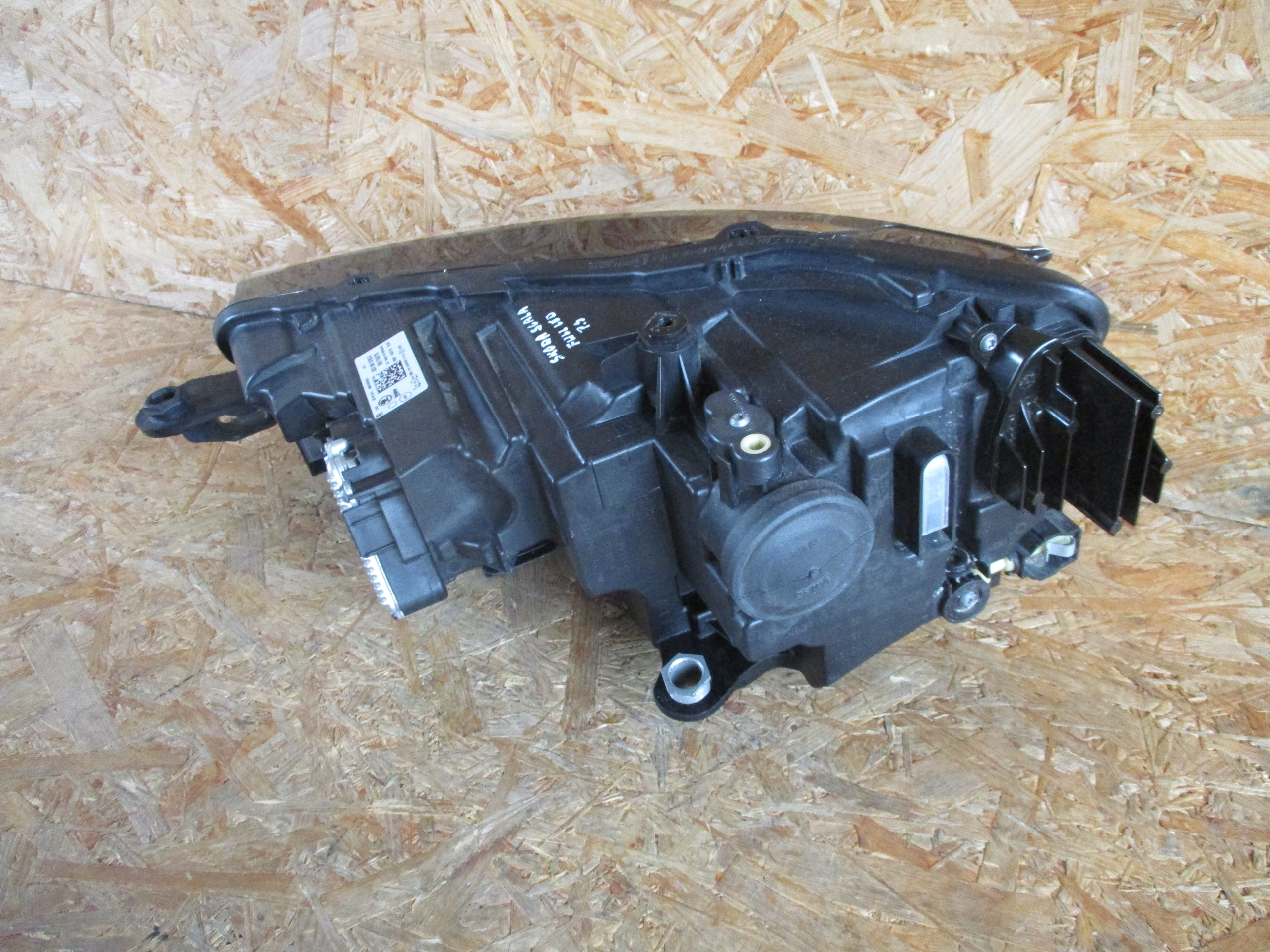 light right front SKODA SCALA FULL LED