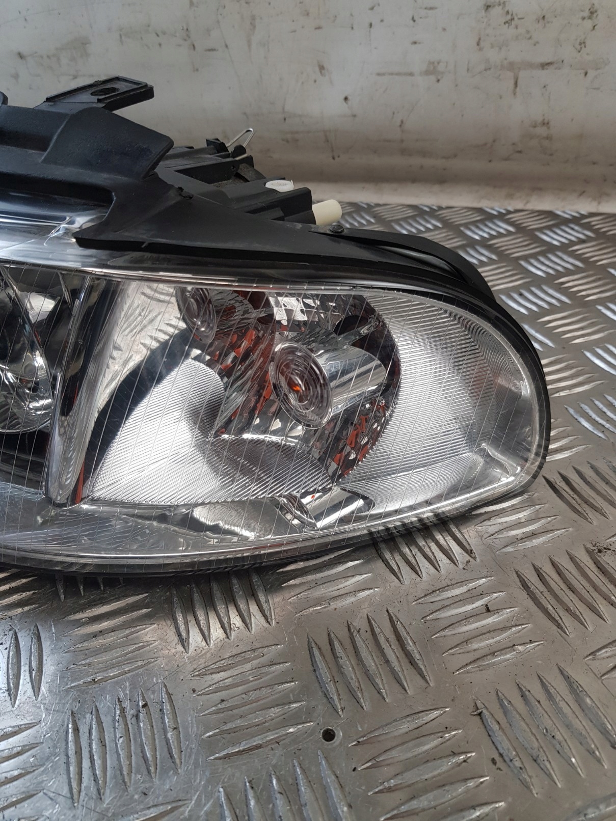 light left front lens DEPO AUDI A4 B5 99R- EUROPA