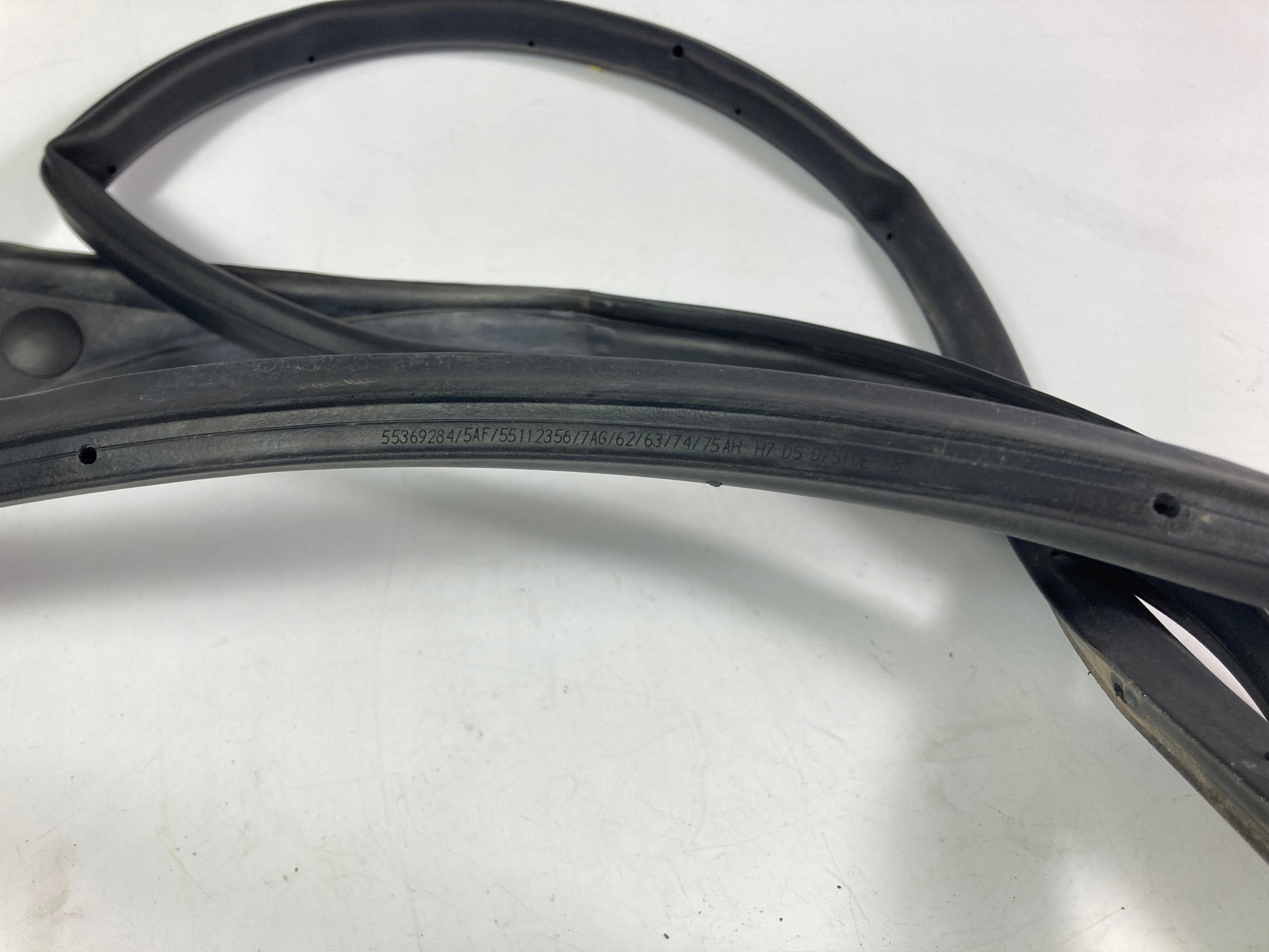 Ram 2500, 3500 gasket door right front 2019-26