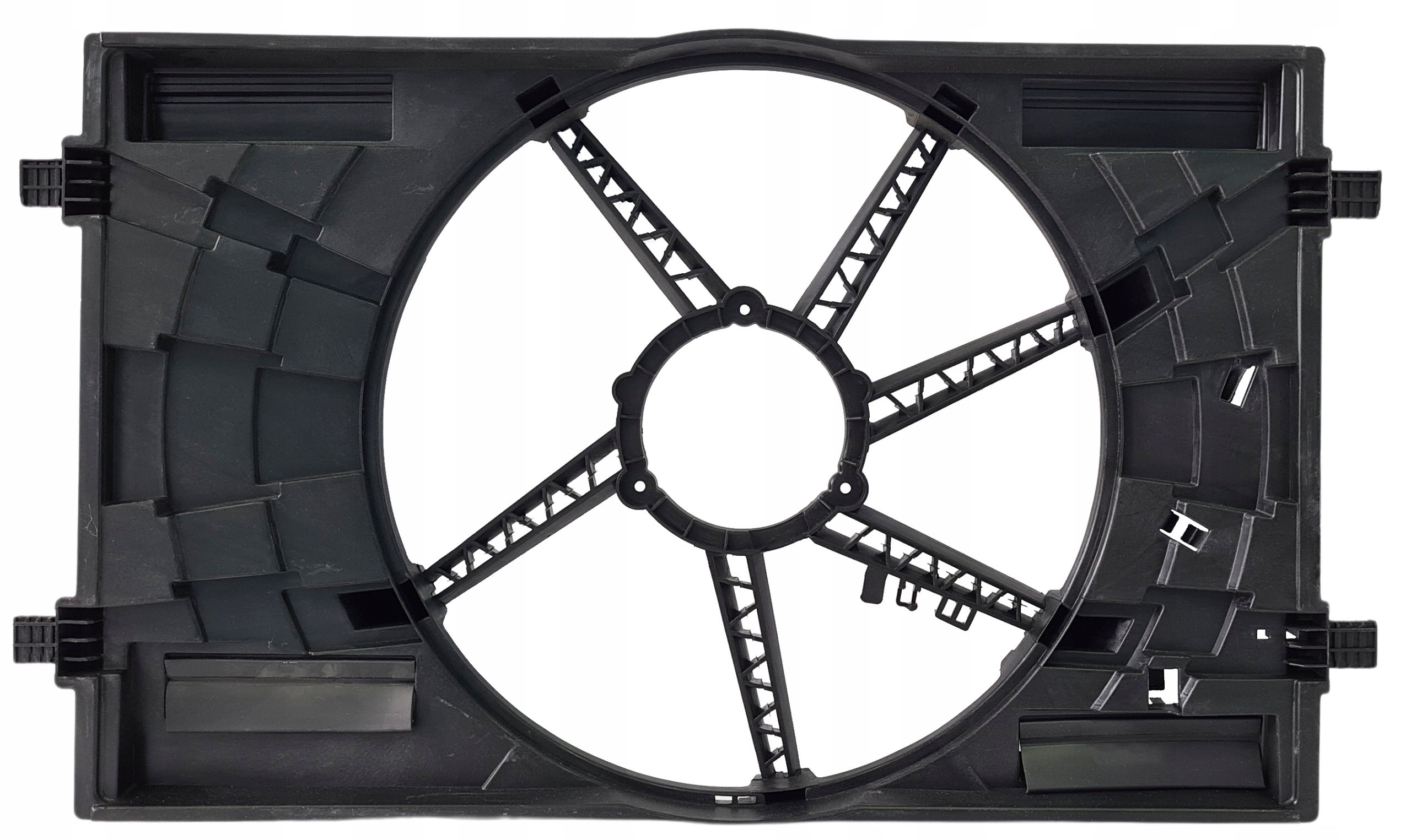 Obudowa Wentylatora VW AUDI SKODA SEAT 5Q0121207AP Producent części AHE