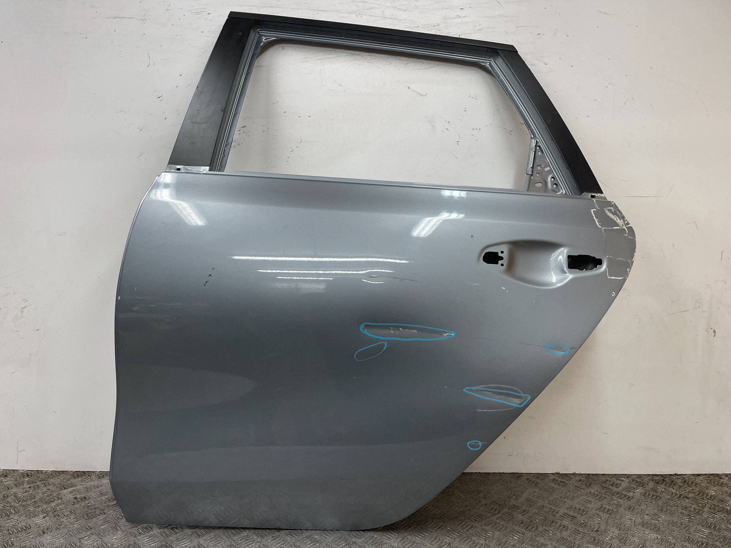 door rear part rear. left left KIA CEED III 3 18- KOMBI