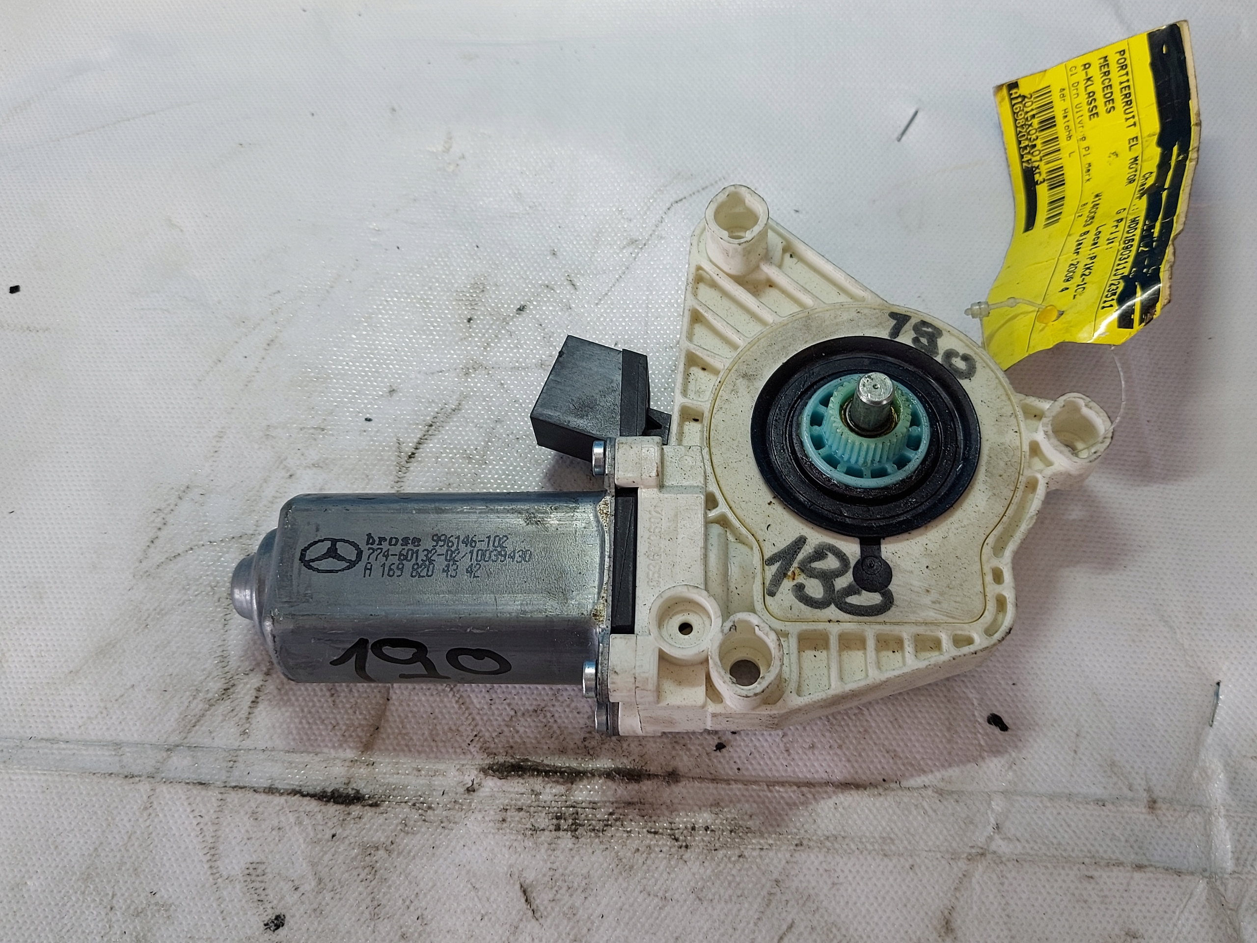 engine lifting windows MERCEDES W169 A1698204342 left front