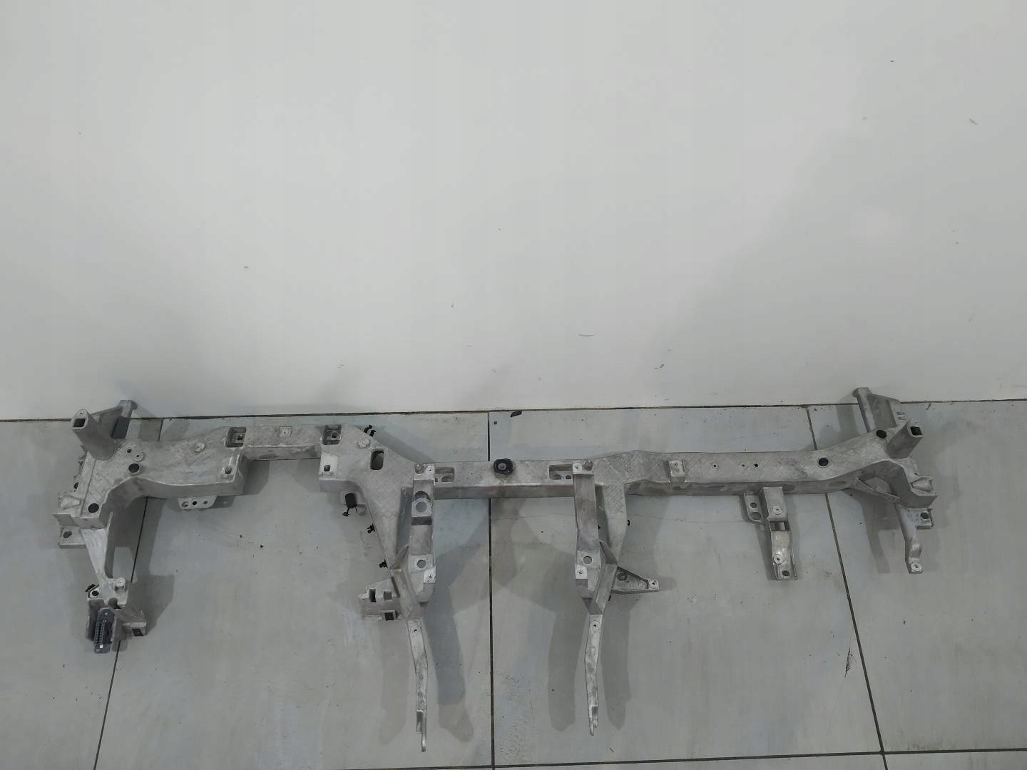 Support du tableau de bord ROZDZIELCZEJ Volvo XC 90 II (2015- )