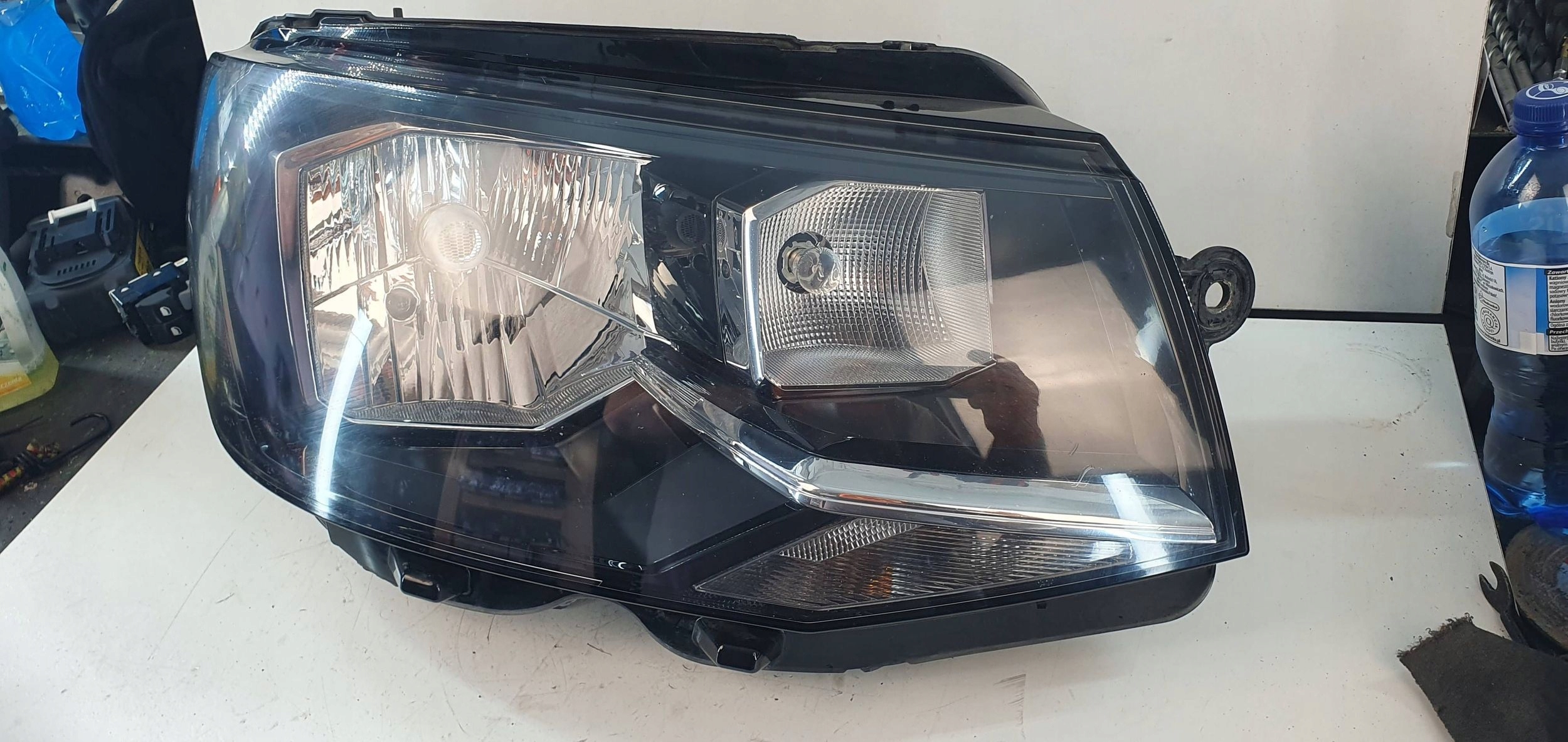 Volkswagen Transporter 7E1 T6 15- right light front front reflektor