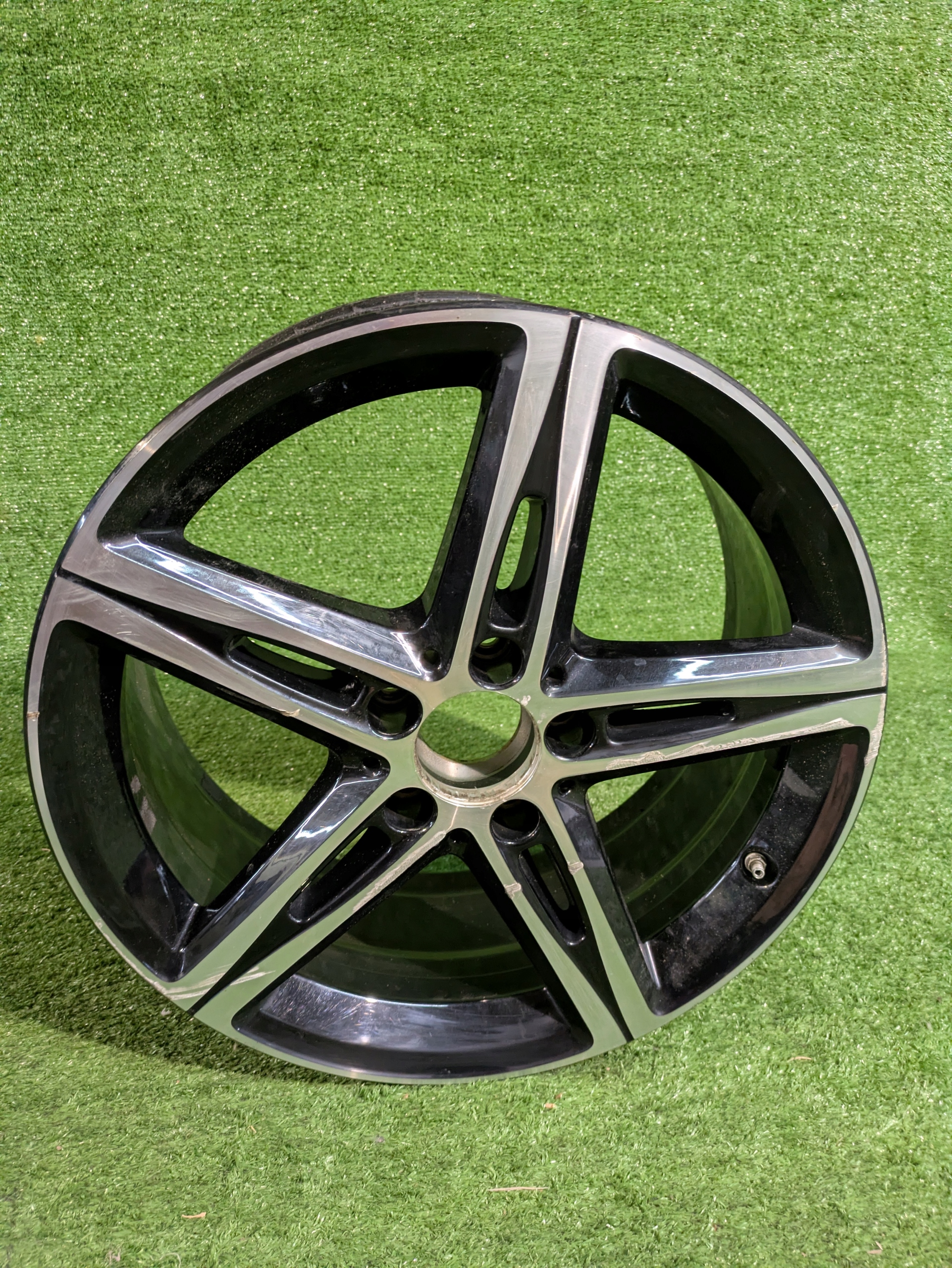 disk disk hliníkový MERCEDES W177 A-třída 18" 7.5J ET49 NR.F143