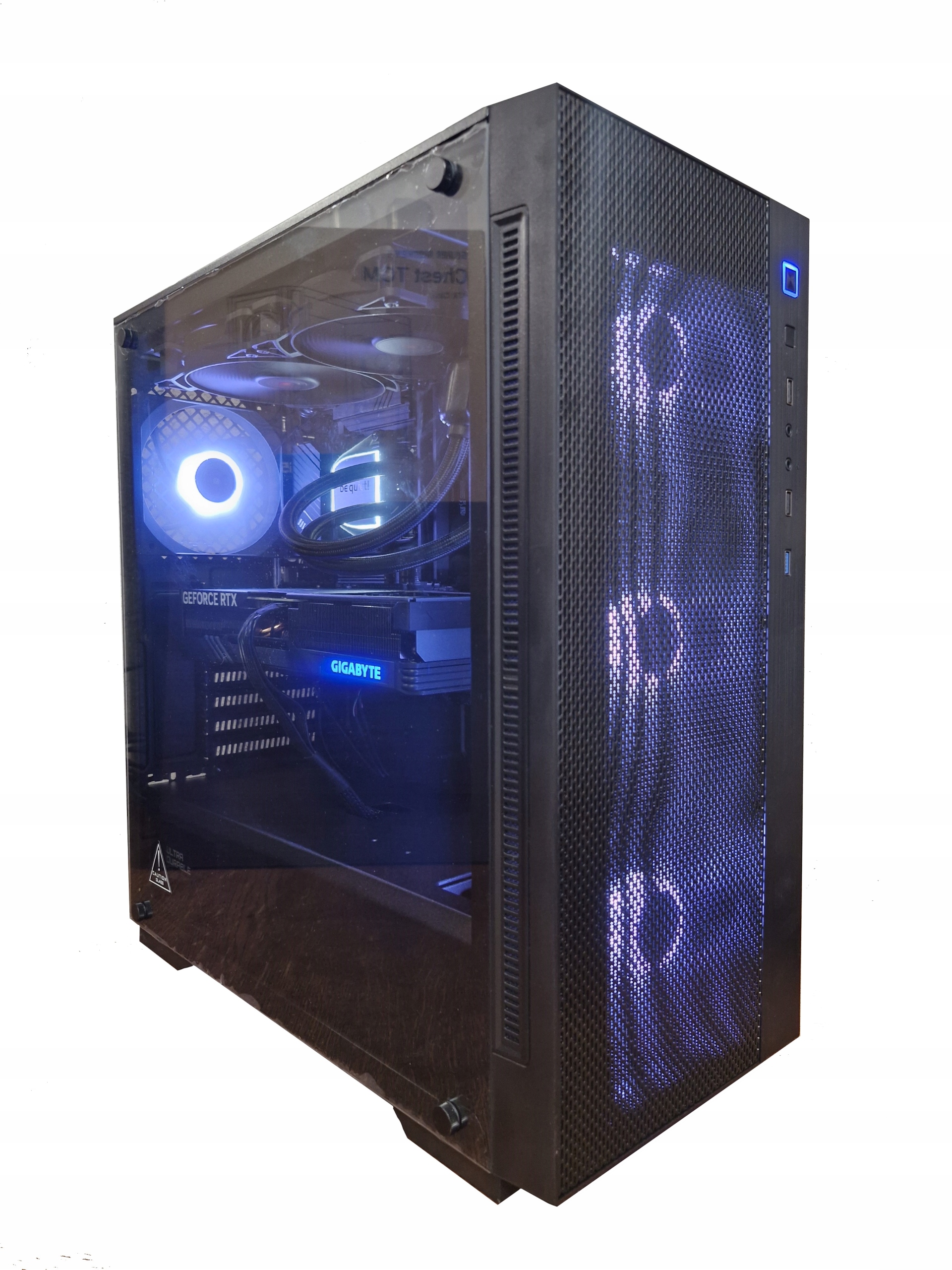 ゲーミングPC/13700F RTX4070TiS 32GB NVMe 1TB ゲーミングPC/13700F RTX4070TiS 32GB NVMe 1TB ゲーミングPC/13700F