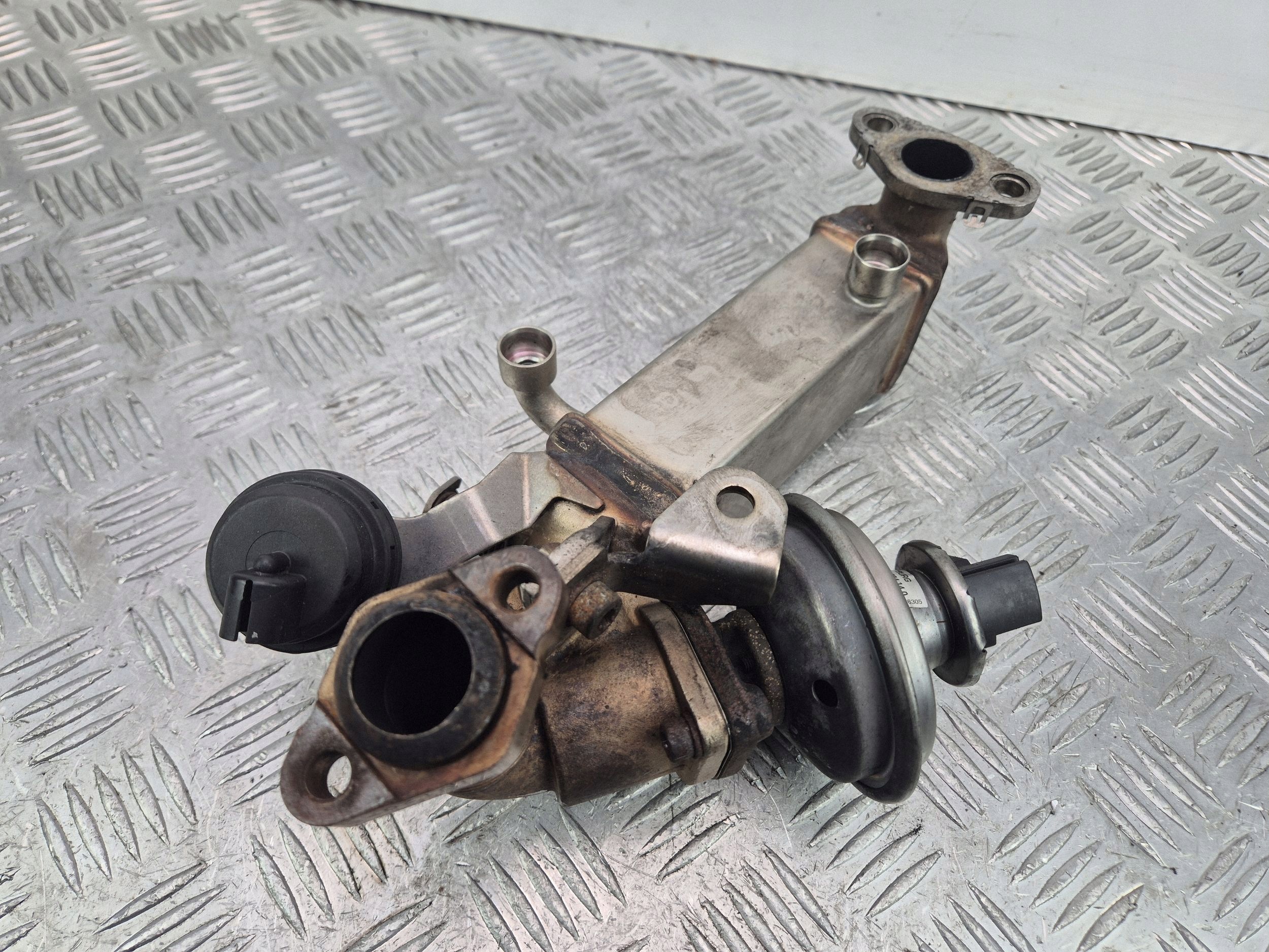 BMW 1 E81 E87 118d radiator EGR 7797371 N47D20A