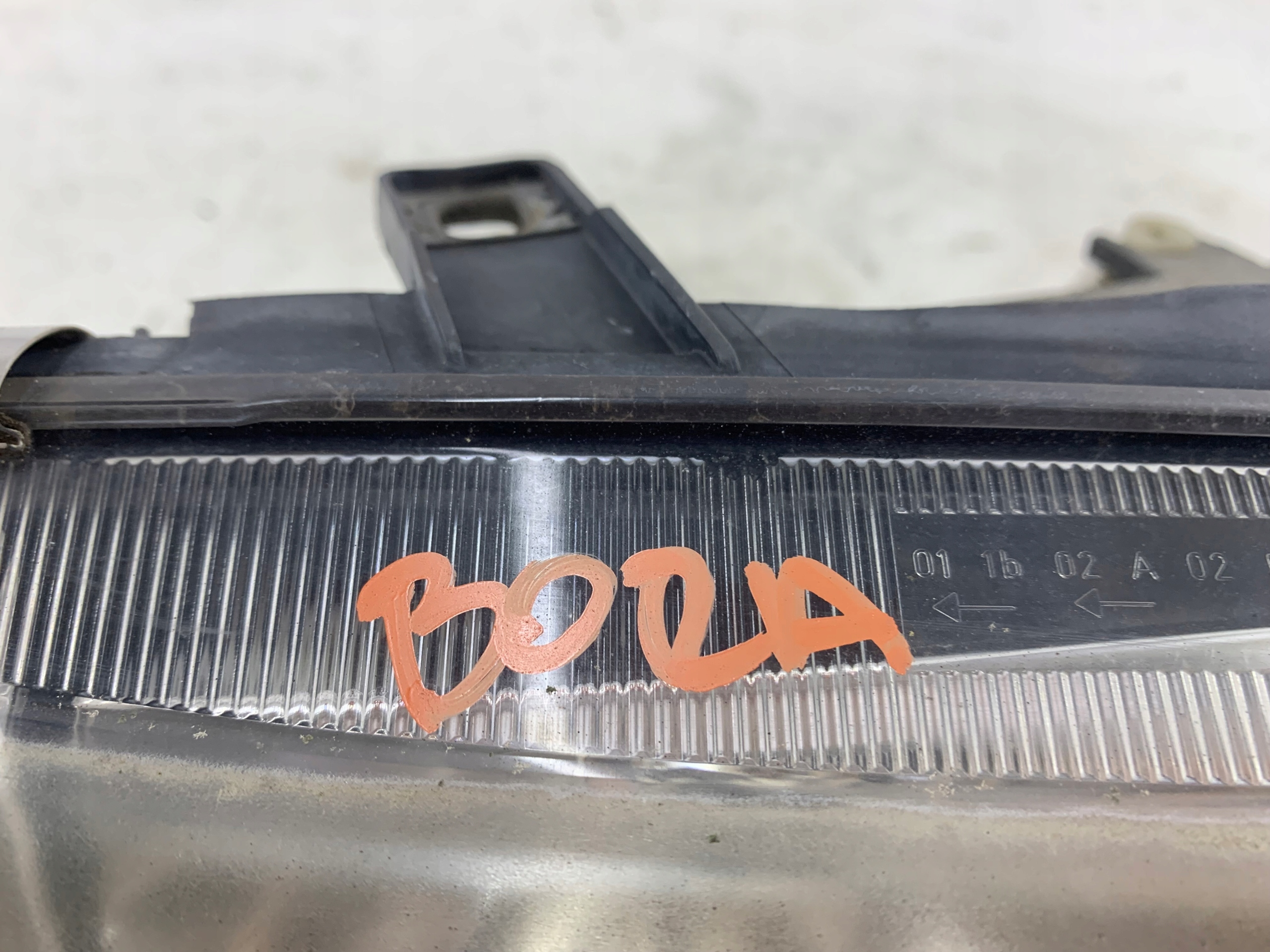 VW BORA licht rechts vorne