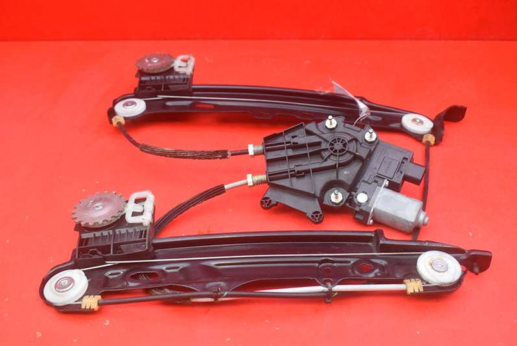 window regulator right rear part 9851140 BMW F44 GRAN COUPE 19-21