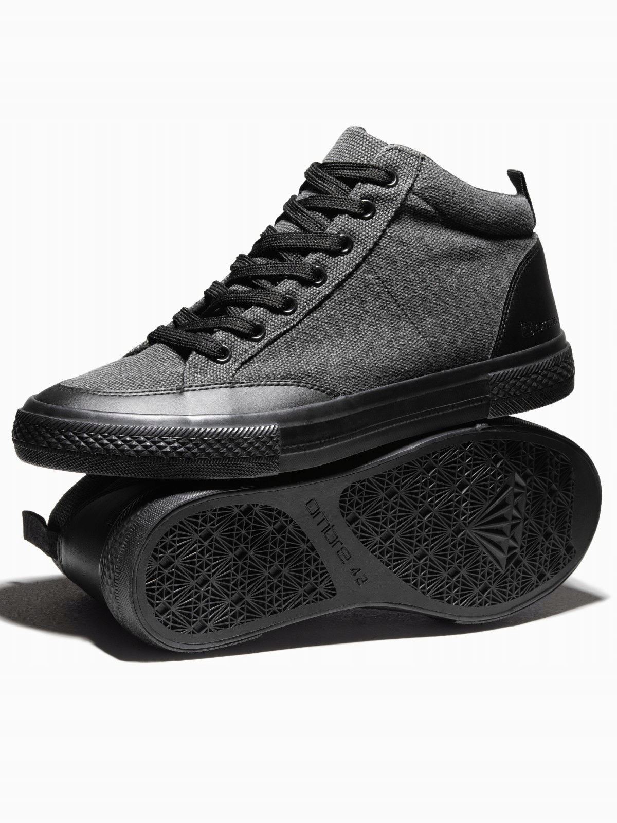 

Buty męskie sneakersy trampki czarne T377 44