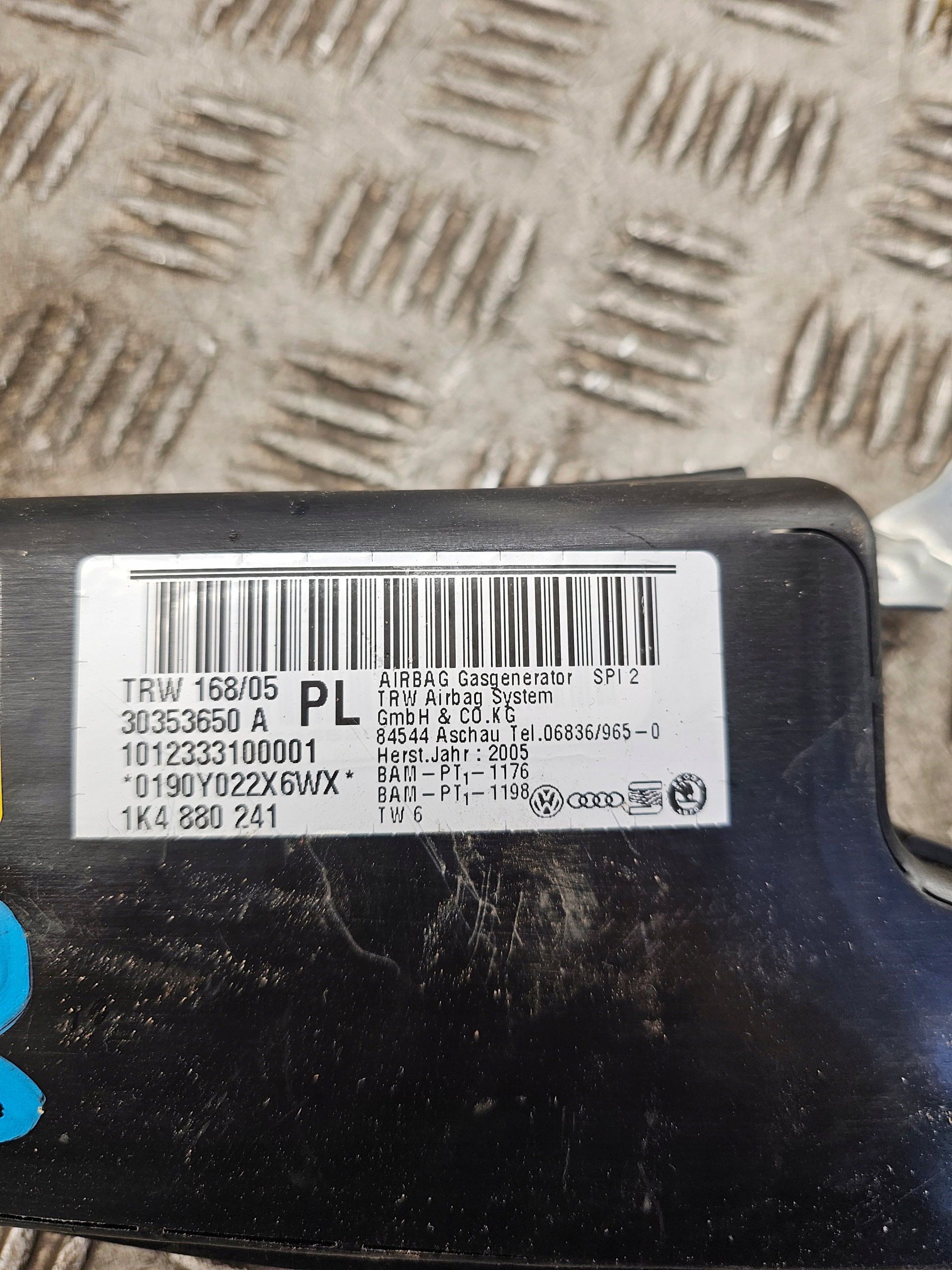 VW GOLF V 5D airbag seat left 1K4880241D