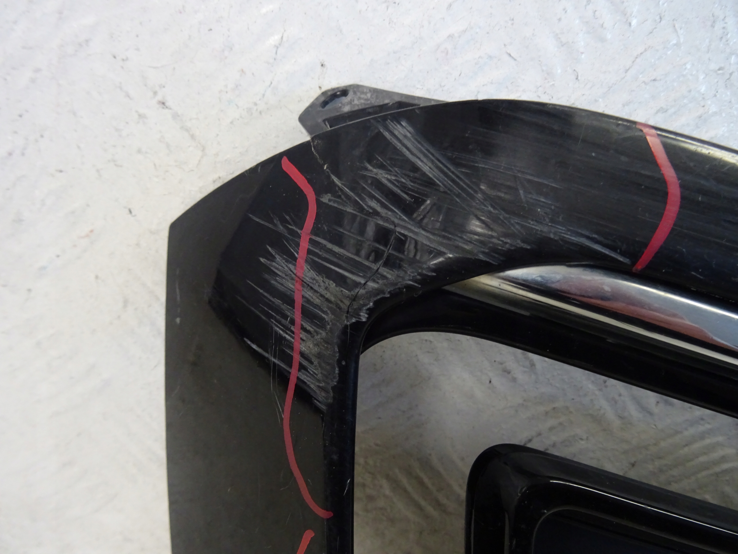 grid of a bumper front front left VW PASSAT B8 LIFT GTE 3G0853793B