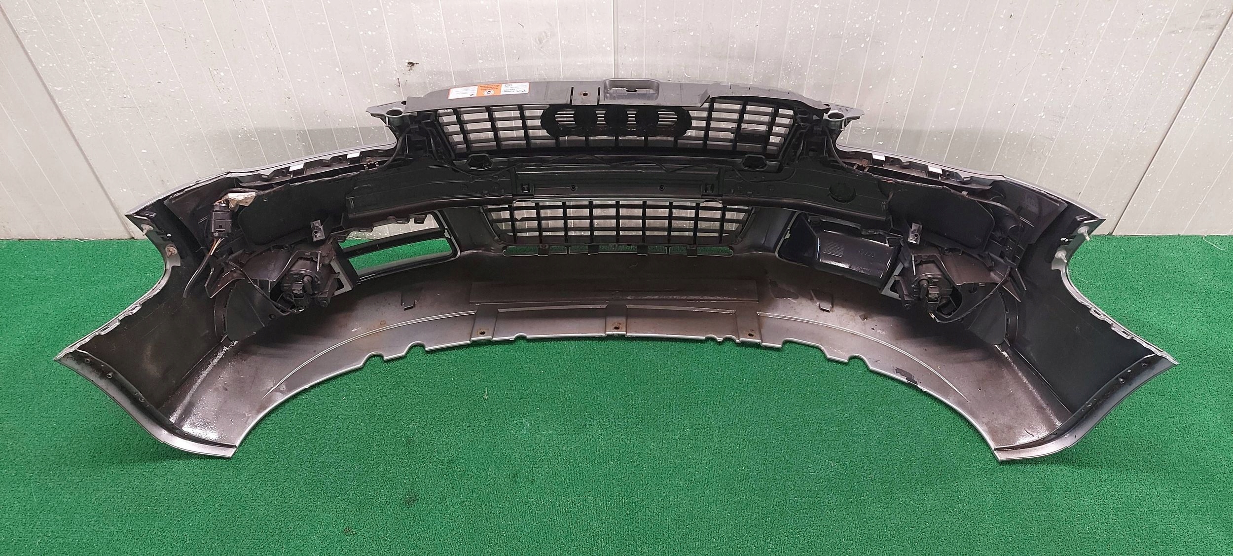 bumper front AUDI A4 B7 S-LINE complete LAK: LY7G