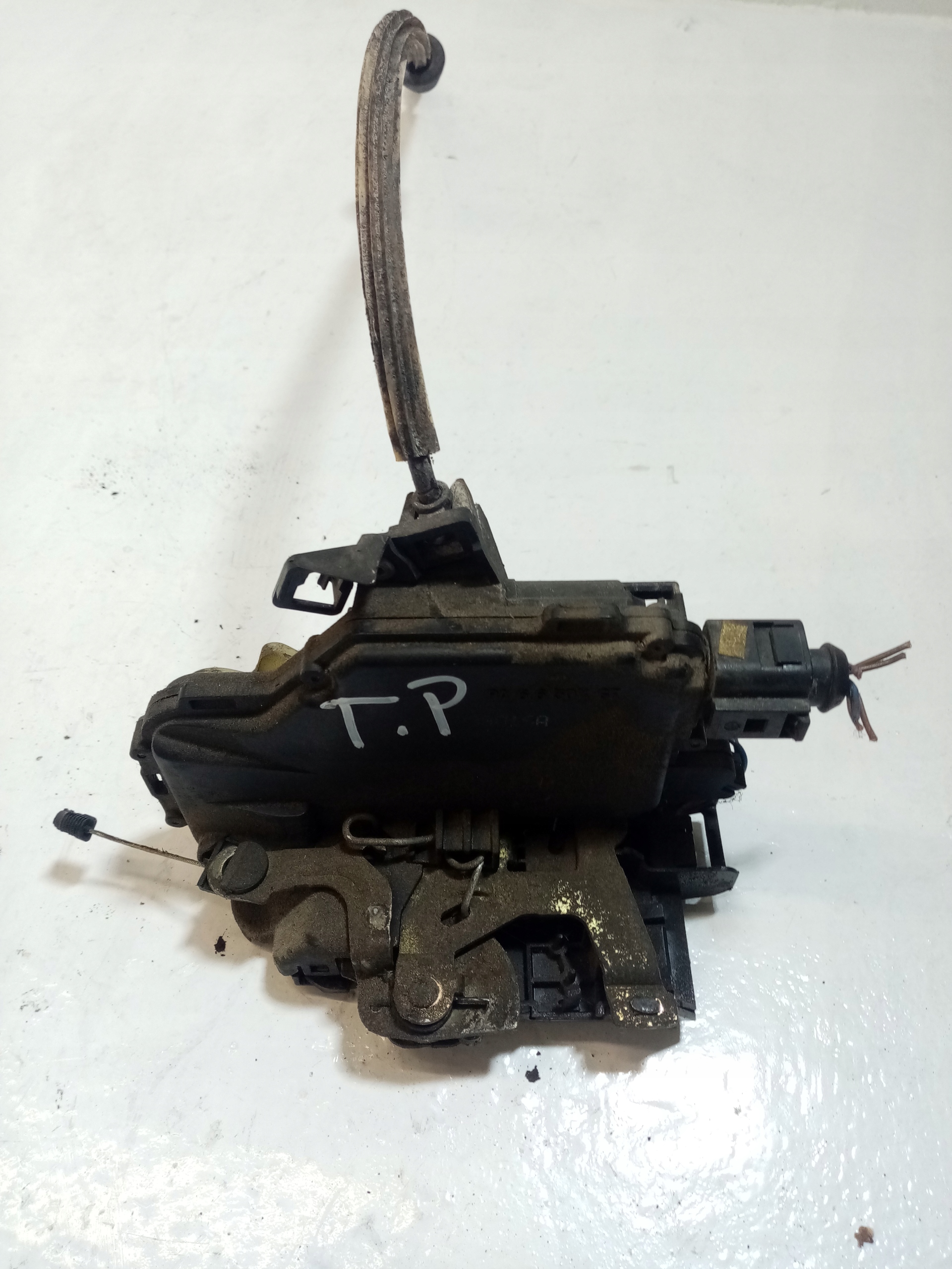 lock door CENTRALNY right rear part rear SEAT TOLEDO 2