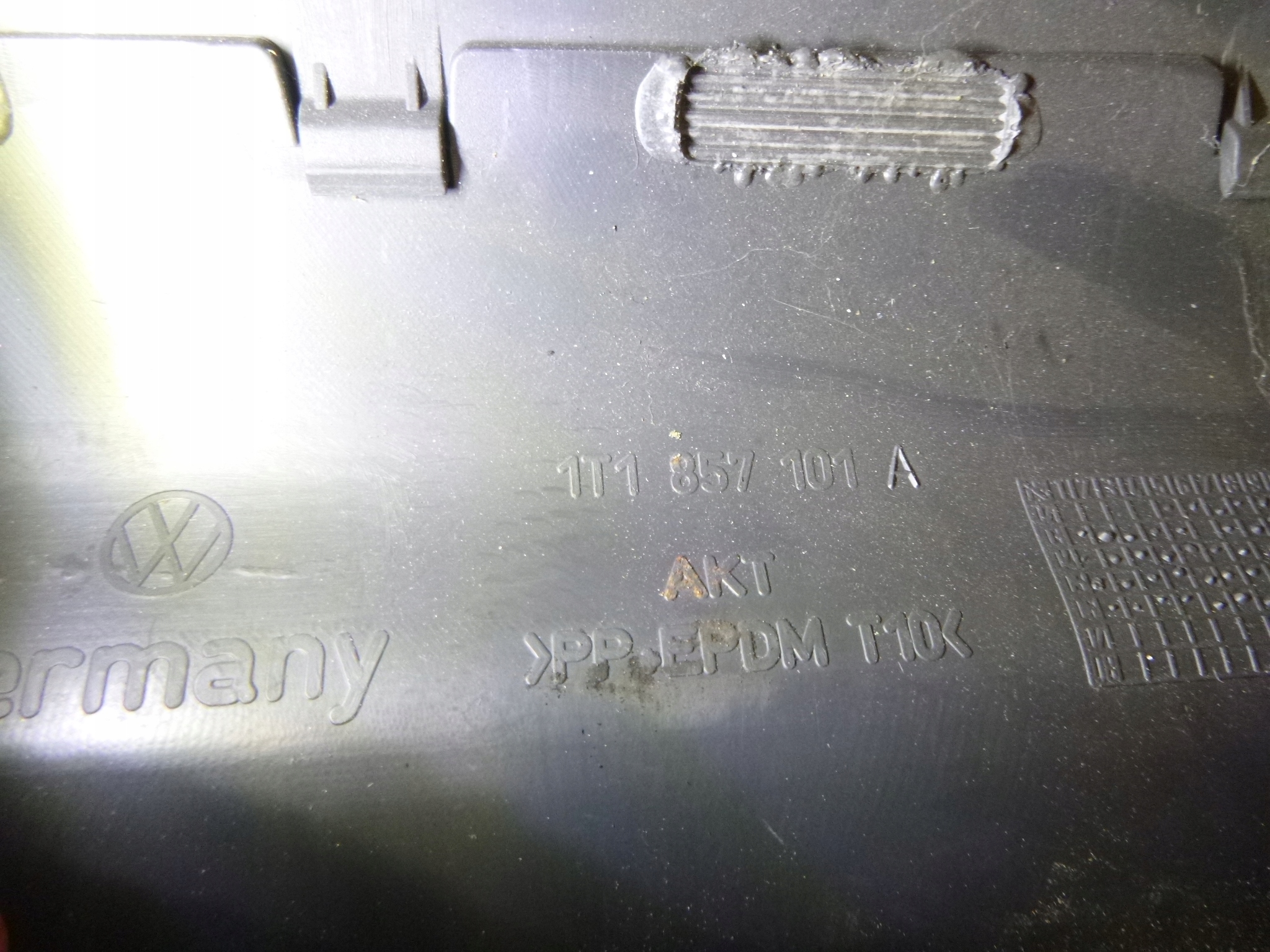 passenger compartment VW Touran 06r. 1T1857101A