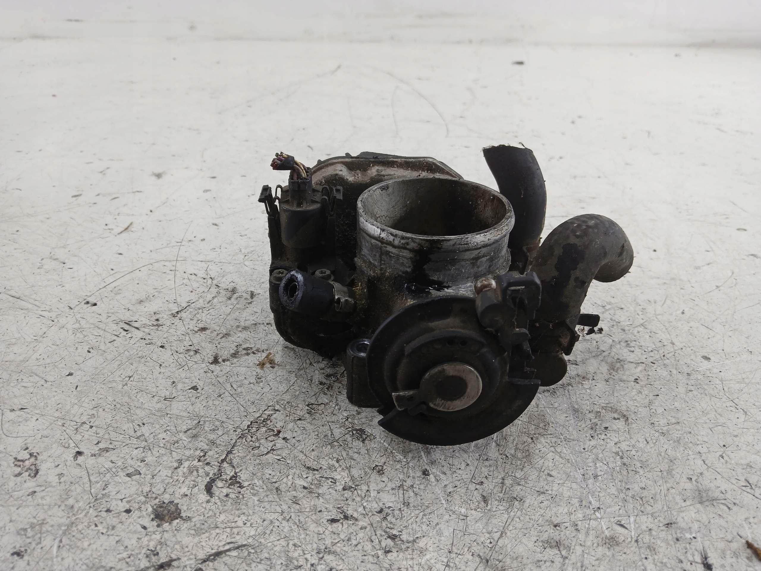 AUDI A4 B5 1.6 Valvola a farfalla 058133063H