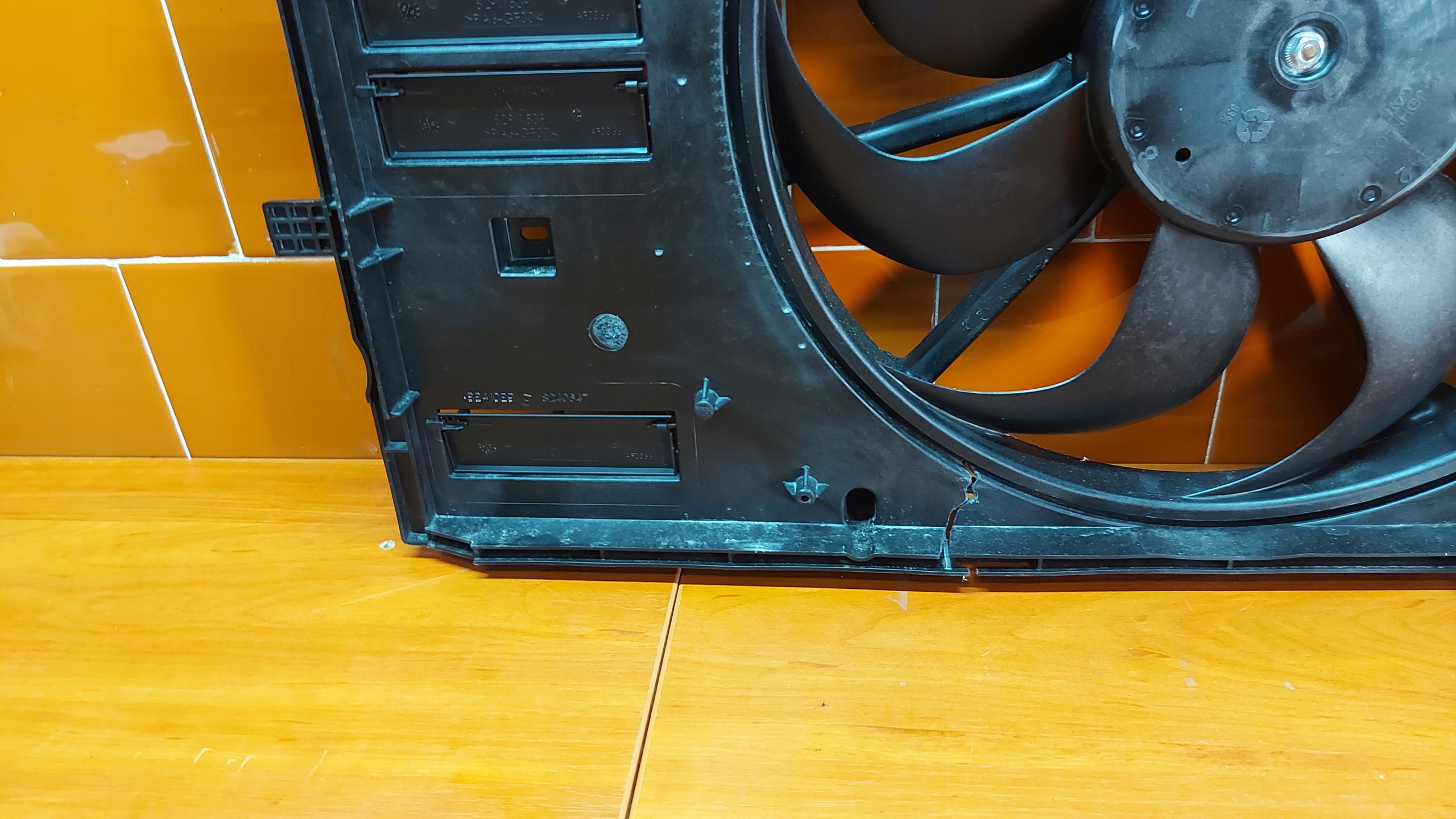 obal ventylátora ventilátor chladiče TOYOTA PROACE JUMPY EXPERT 16