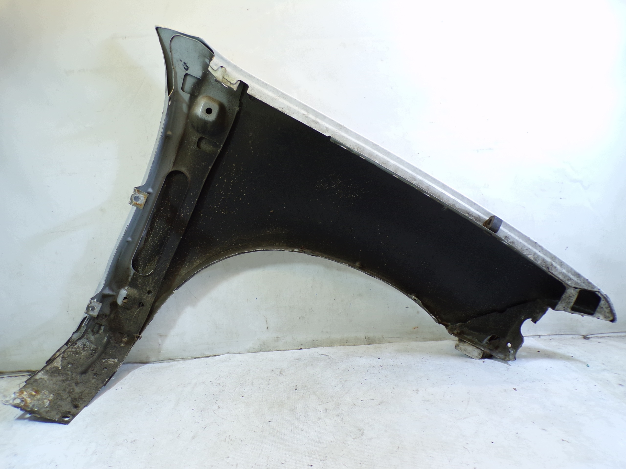 fender left front FORD EXPLORER 3 III (F1)