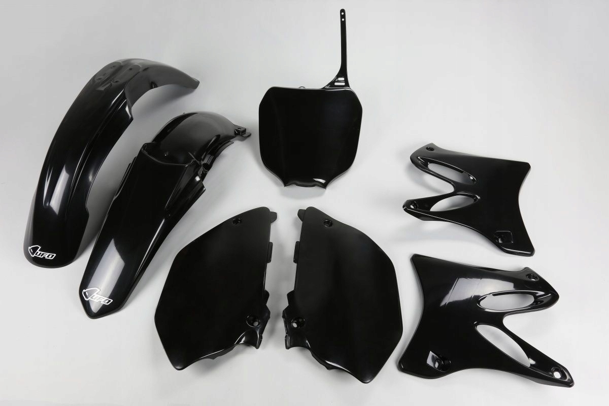 Ufo Sada Plastov Yamaha Yz 125 250 '02-05 Farba Čierna ()